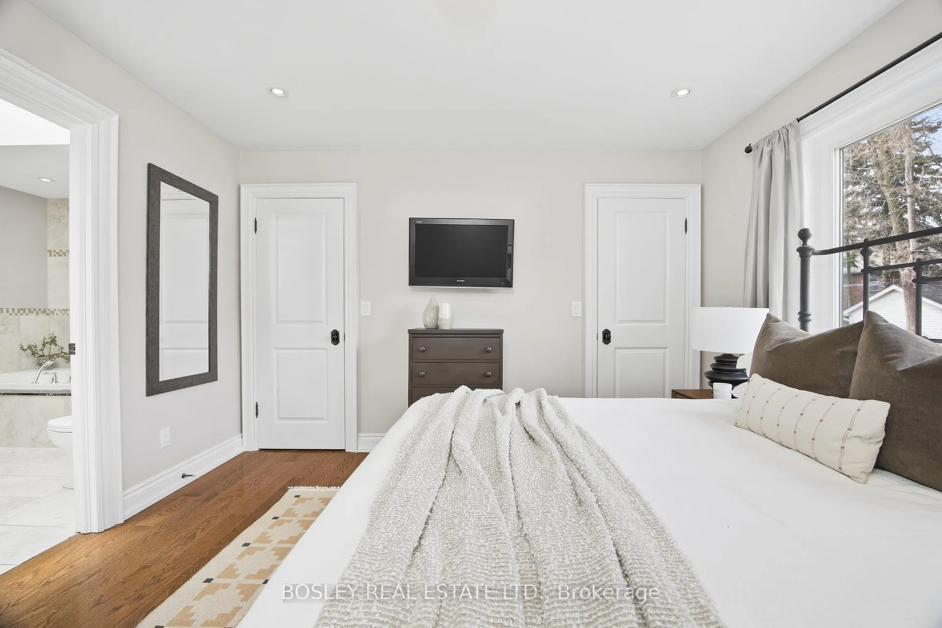 Photo 22 of 12 Anndale Road, Scarborough, Birchcliffe-Cliffside — HOMEH