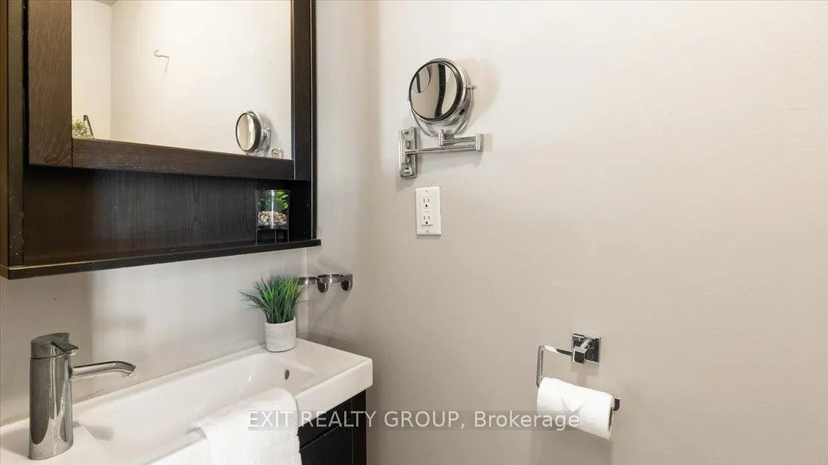 Photo 18 of 84 Chatterton Valley Crescent, Quinte West, Sidney Ward — HOMEH