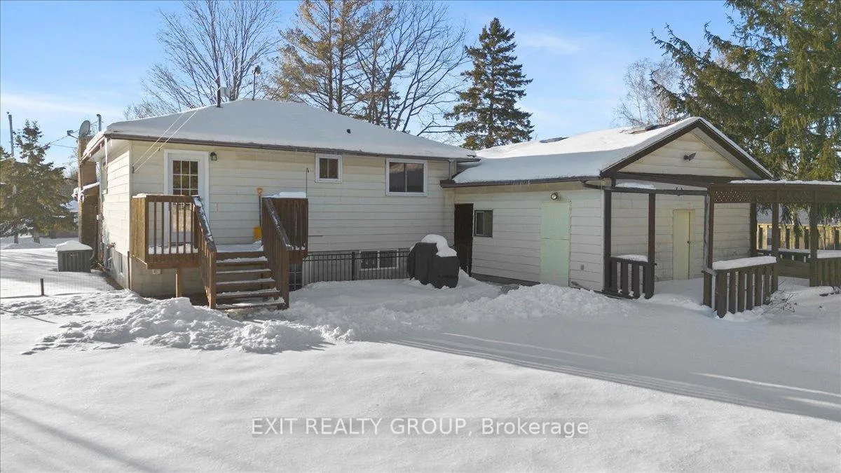 Photo 32 of 84 Chatterton Valley Crescent, Quinte West, Sidney Ward — HOMEH
