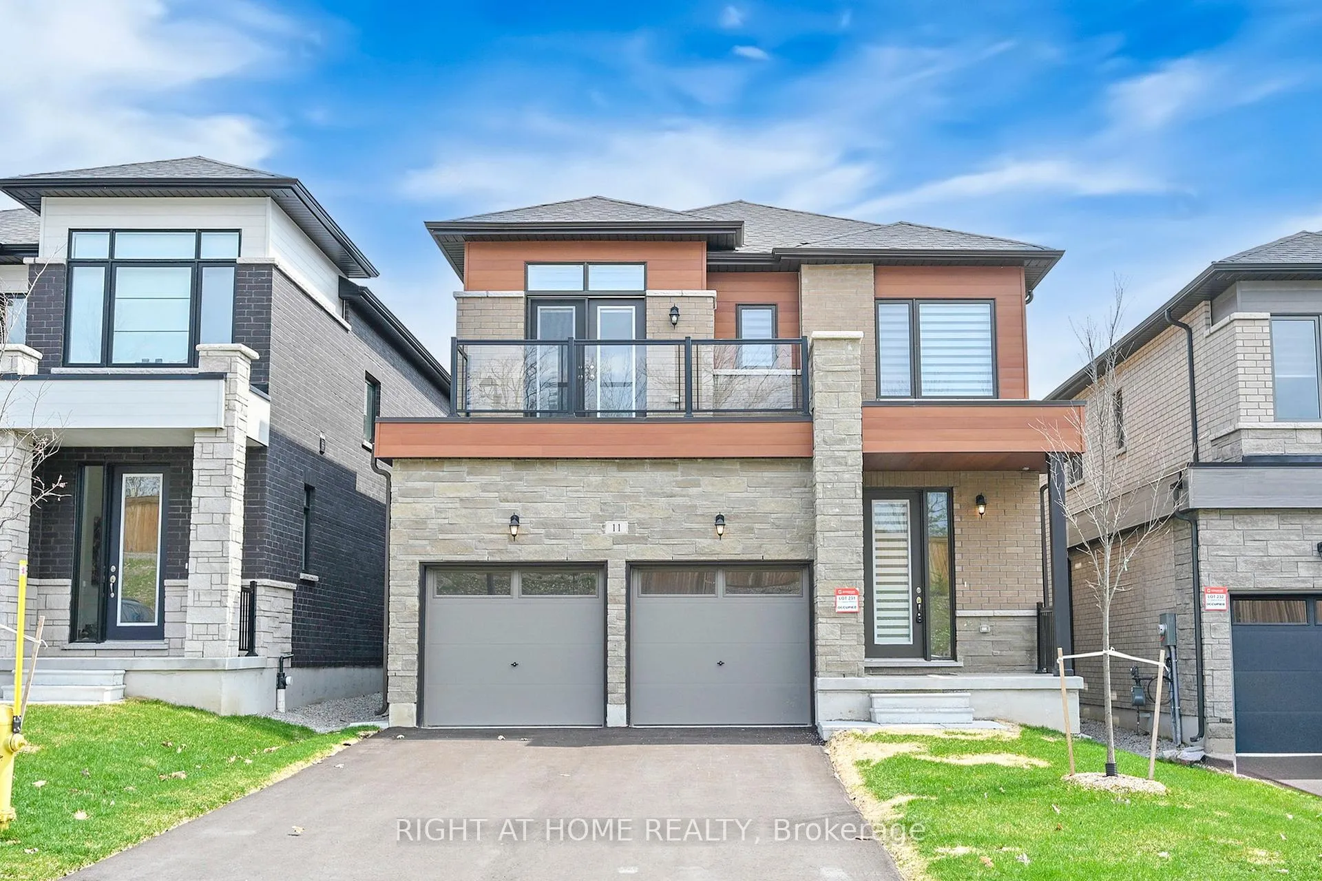 Photo 1 of 11 Calypso Avenue, Springwater, Midhurst — HOMEH