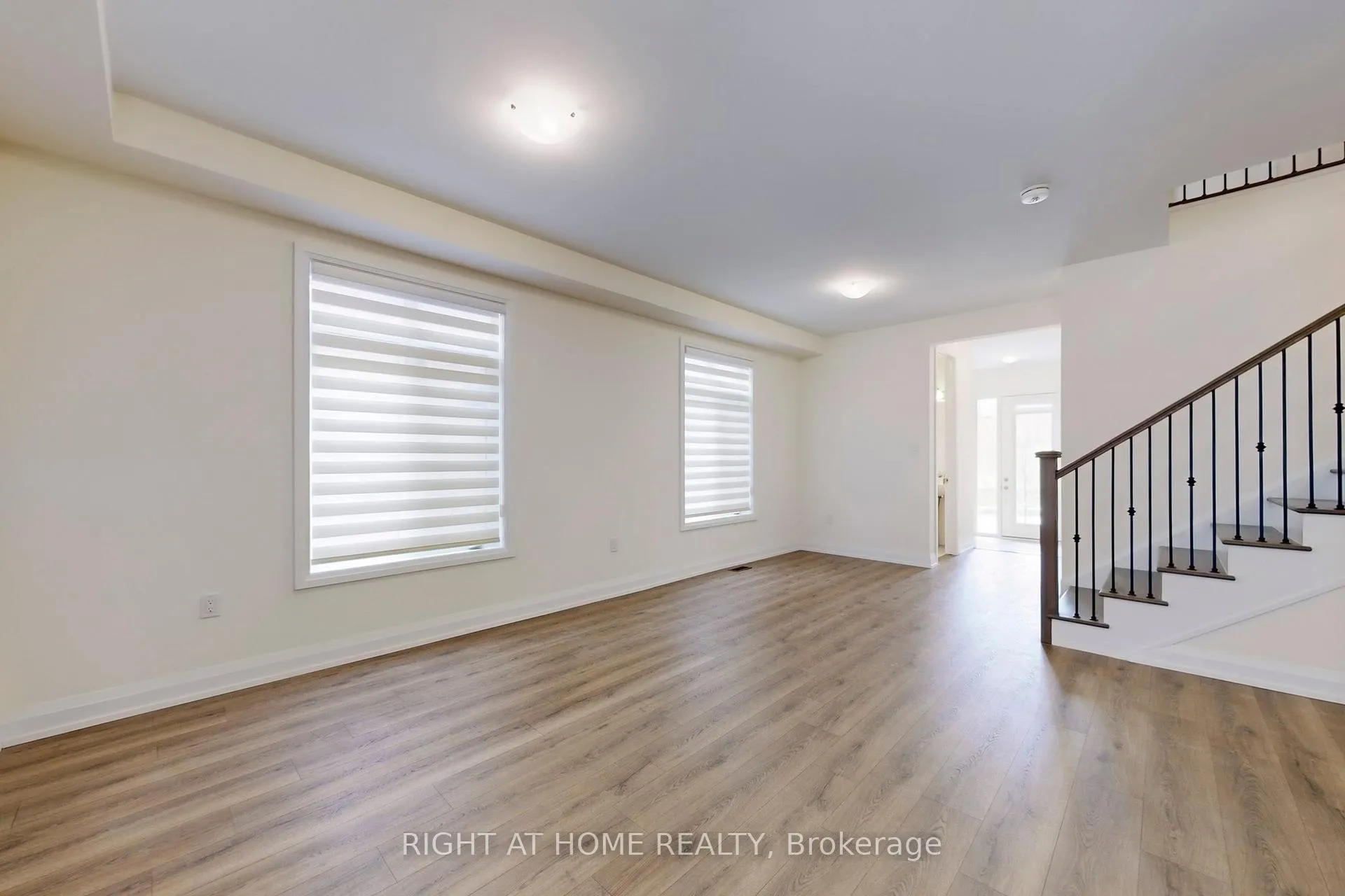 Photo 4 of 11 Calypso Avenue, Springwater, Midhurst — HOMEH