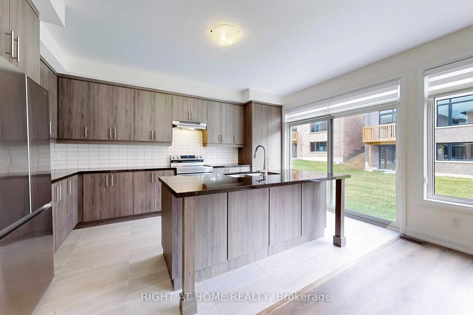 Photo 9 of 11 Calypso Avenue, Springwater, Midhurst — HOMEH