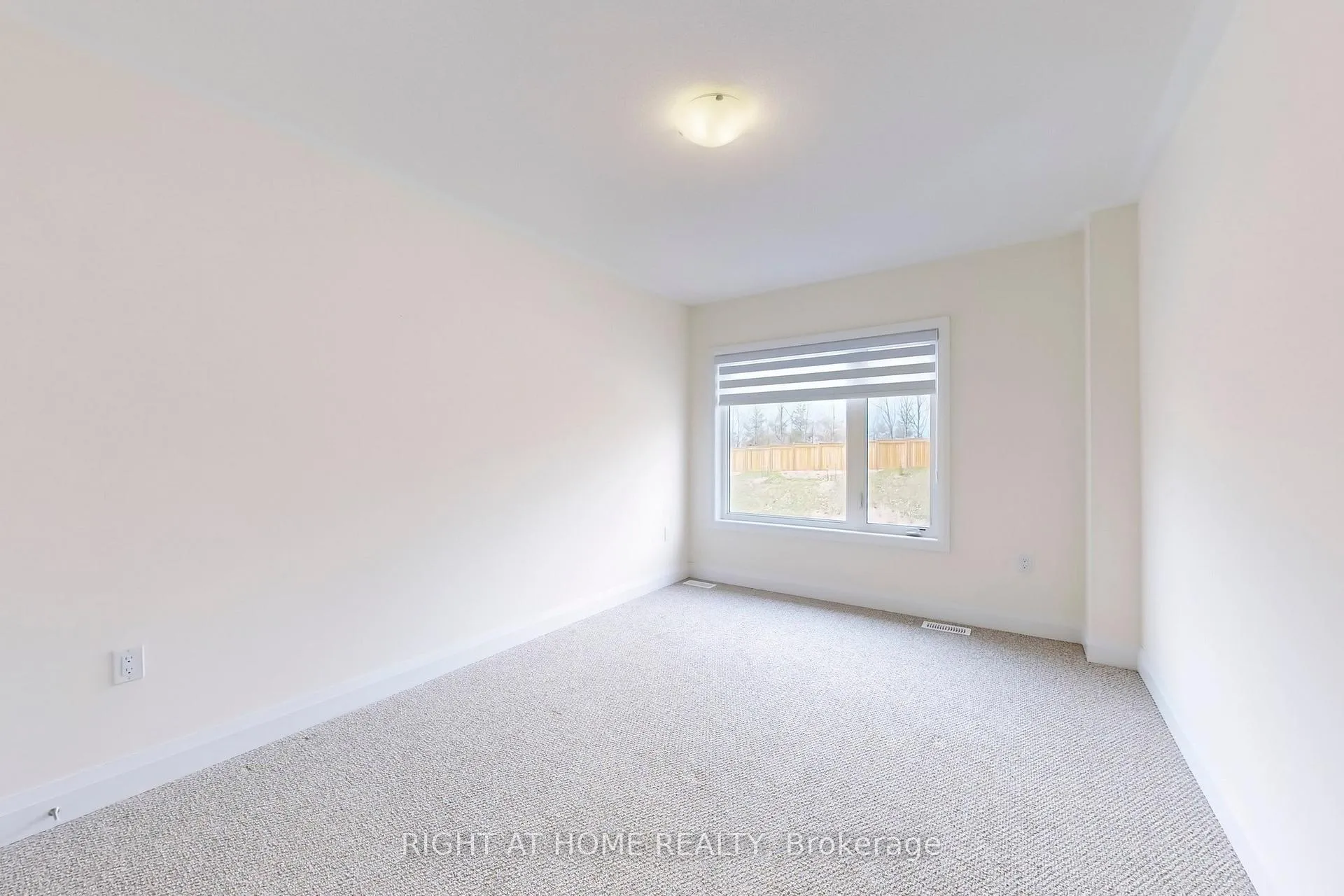 Photo 17 of 11 Calypso Avenue, Springwater, Midhurst — HOMEH