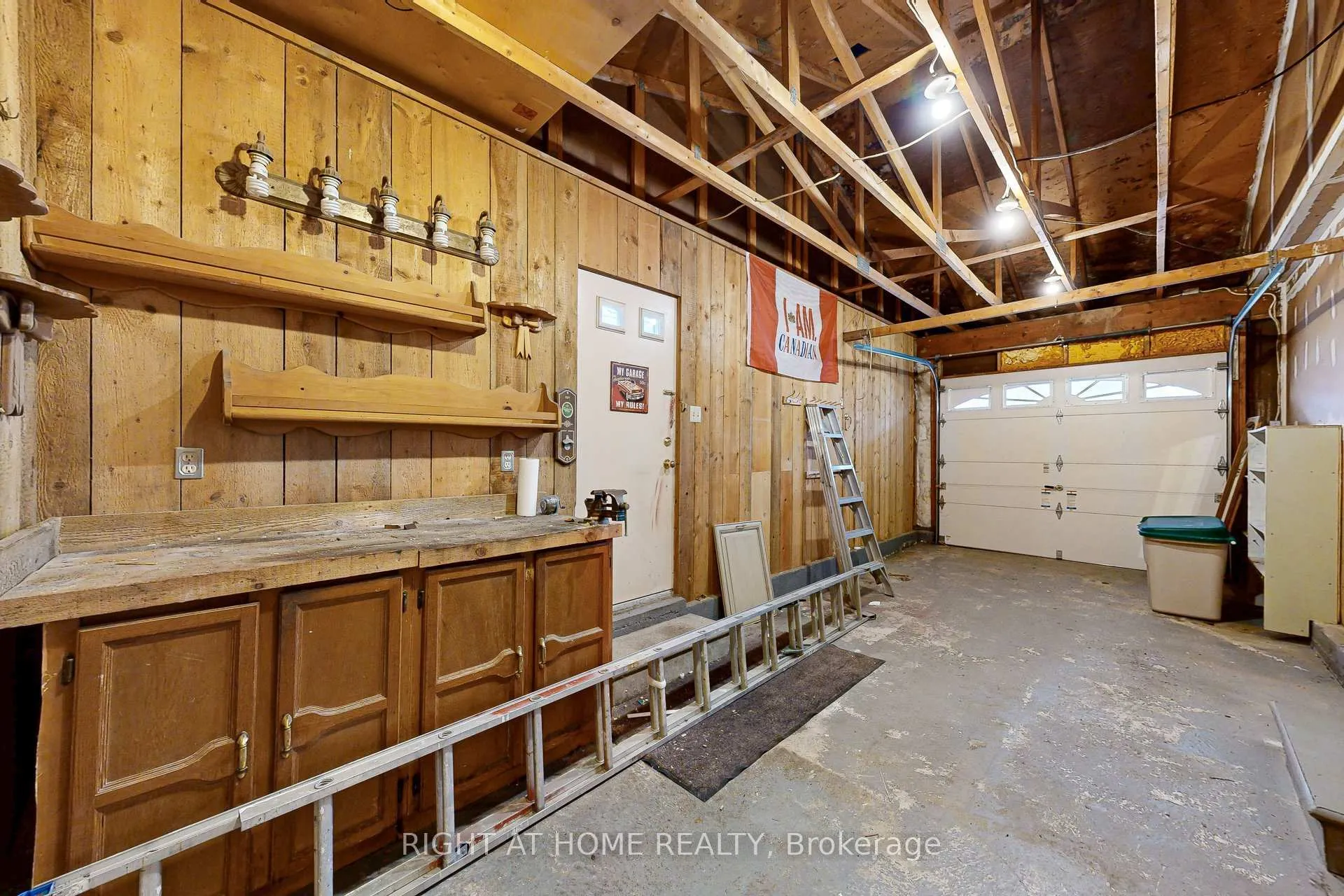 Photo 42 of 22 Blueridge Square, Brampton, Heart Lake West — HOMEH