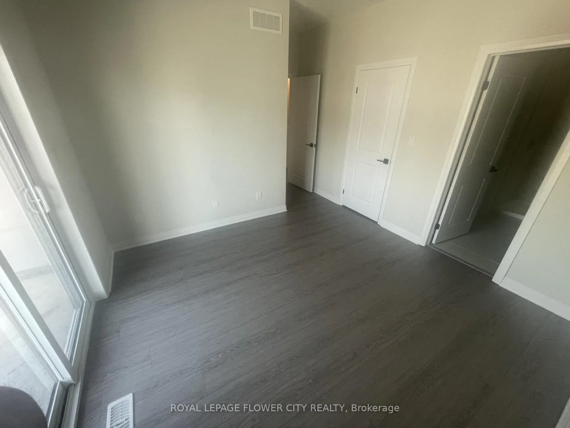 Photo 5 of Unit 71, 25 Isherwood Avenue, Cambridge — HOMEH