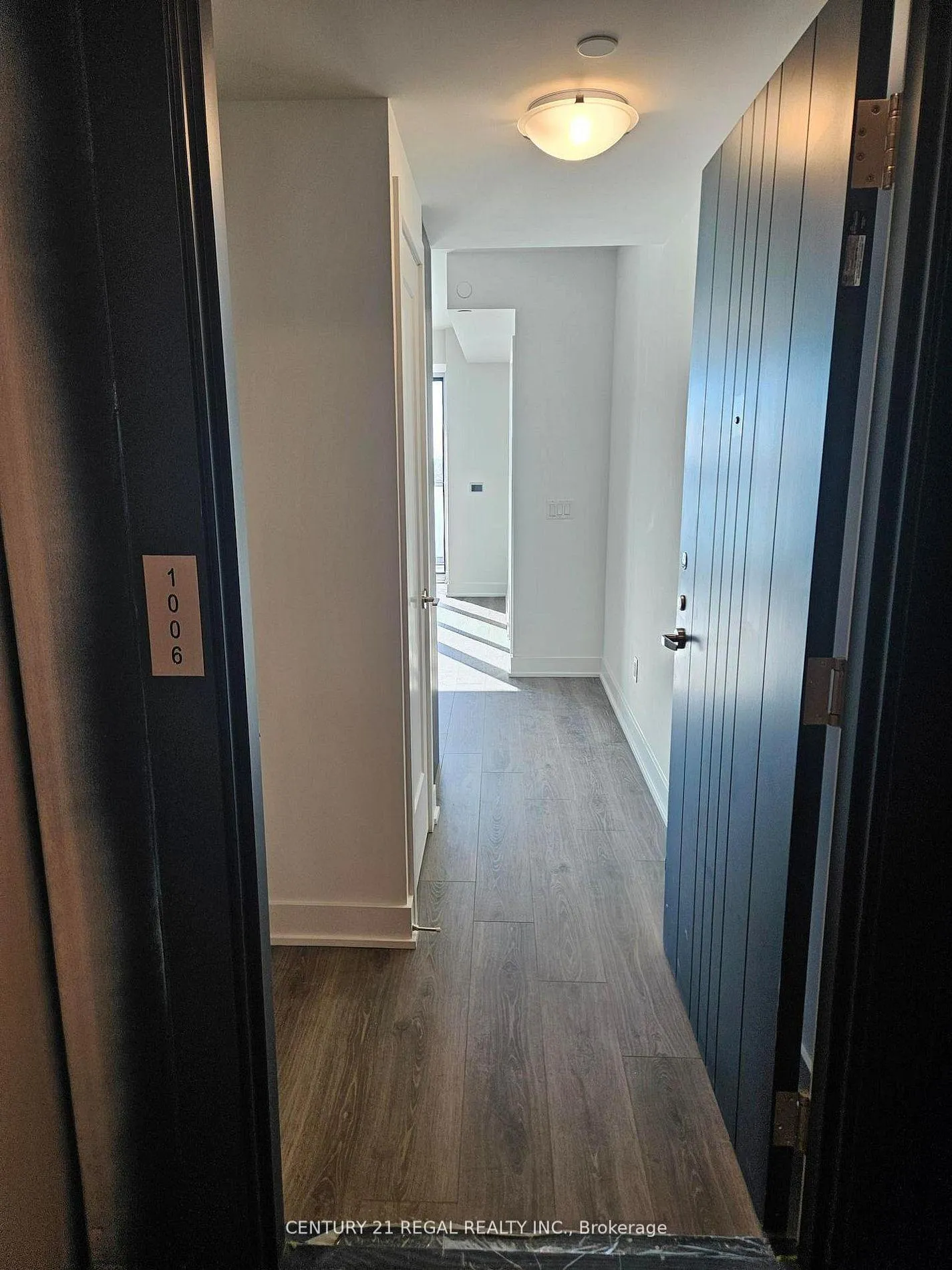 Photo 3 of Unit 1006, 2545 Simcoe Street N, Oshawa, Windfields — HOMEH