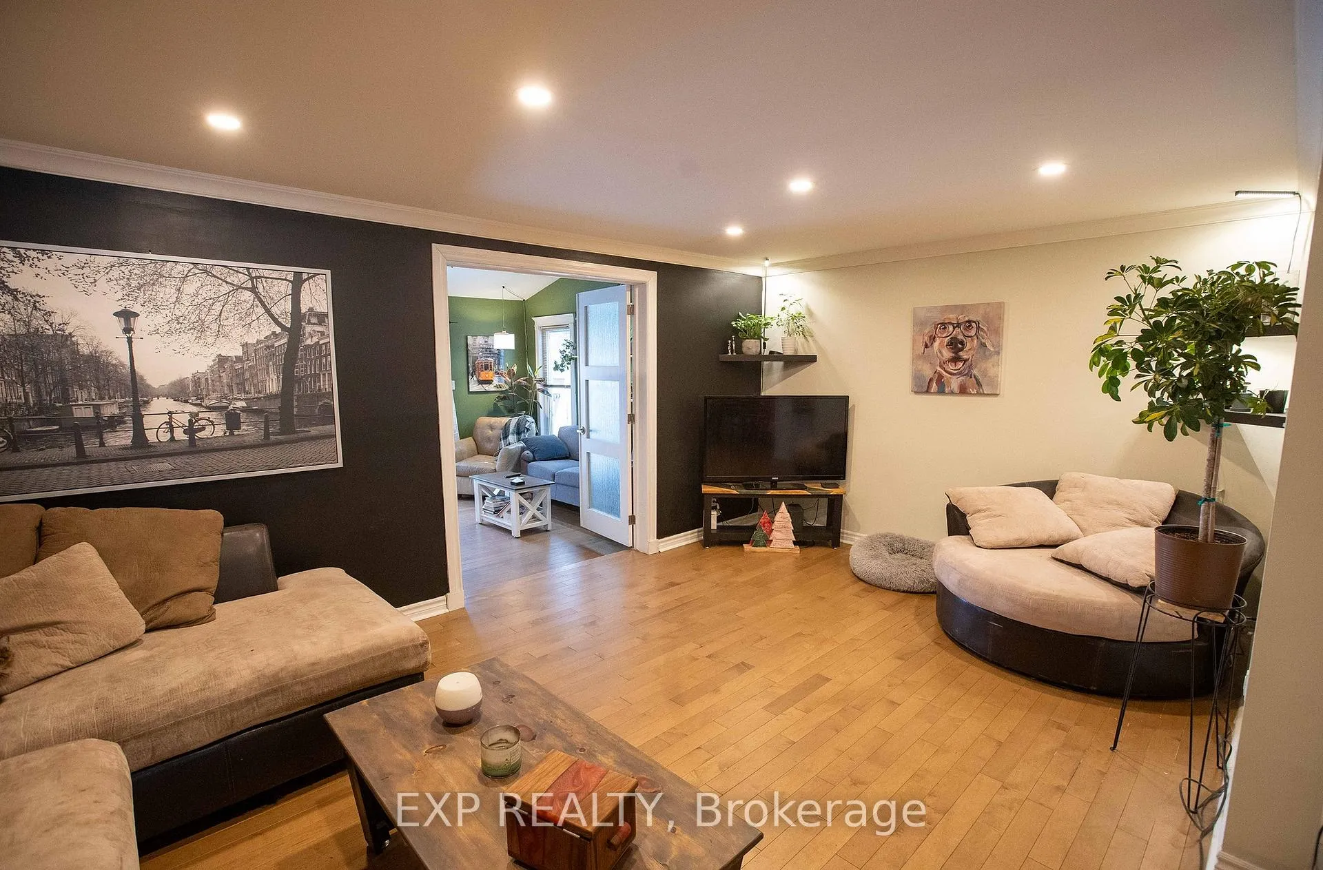 Photo 9 of 1108 Grenoble Crescent, Ottawa, Orleans Wood — HOMEH