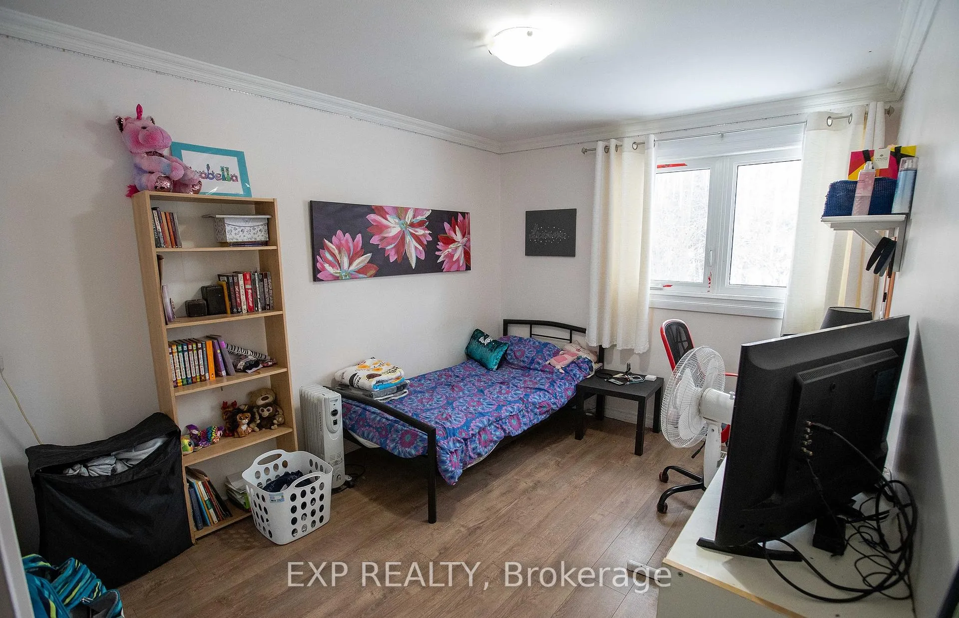 Photo 15 of 1108 Grenoble Crescent, Ottawa, Orleans Wood — HOMEH