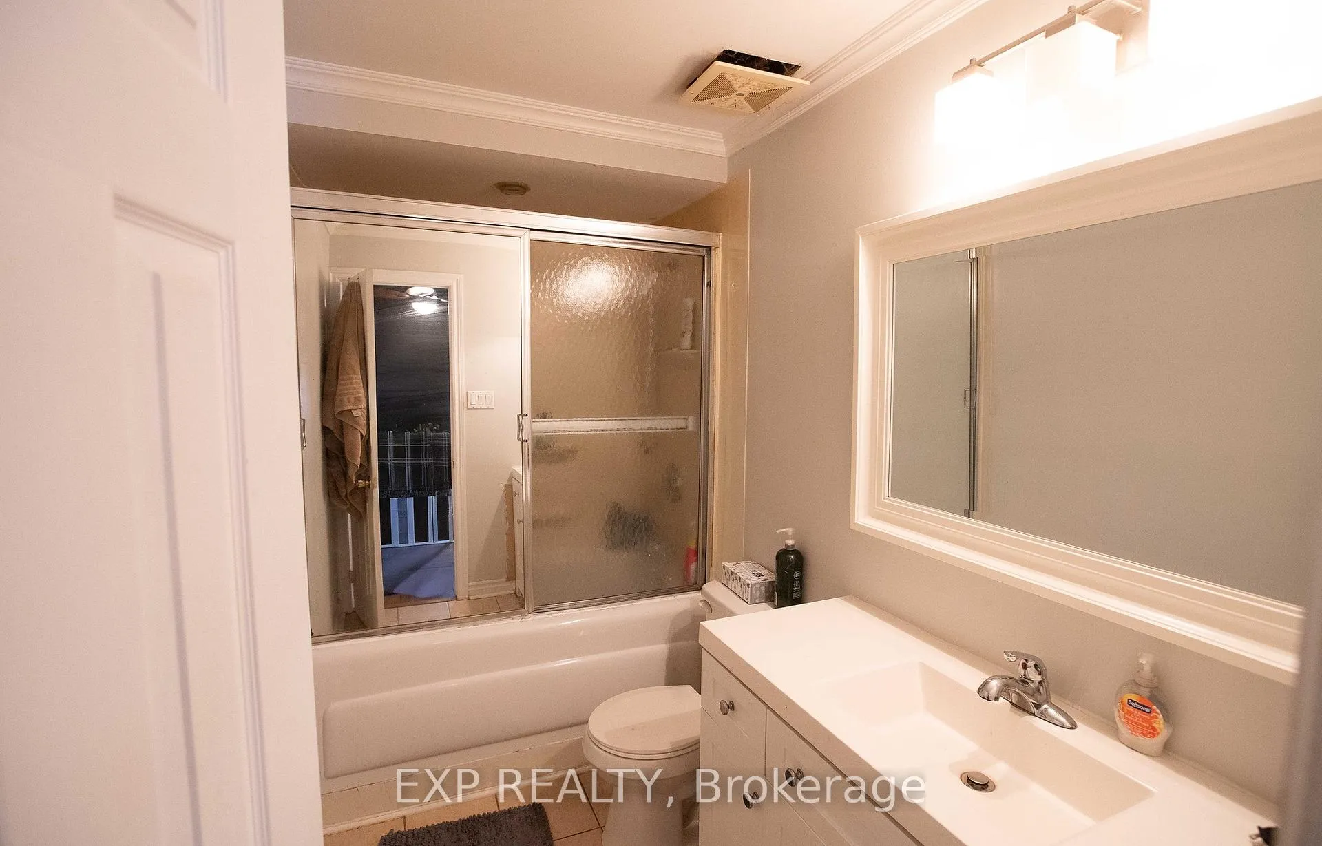 Photo 16 of 1108 Grenoble Crescent, Ottawa, Orleans Wood — HOMEH