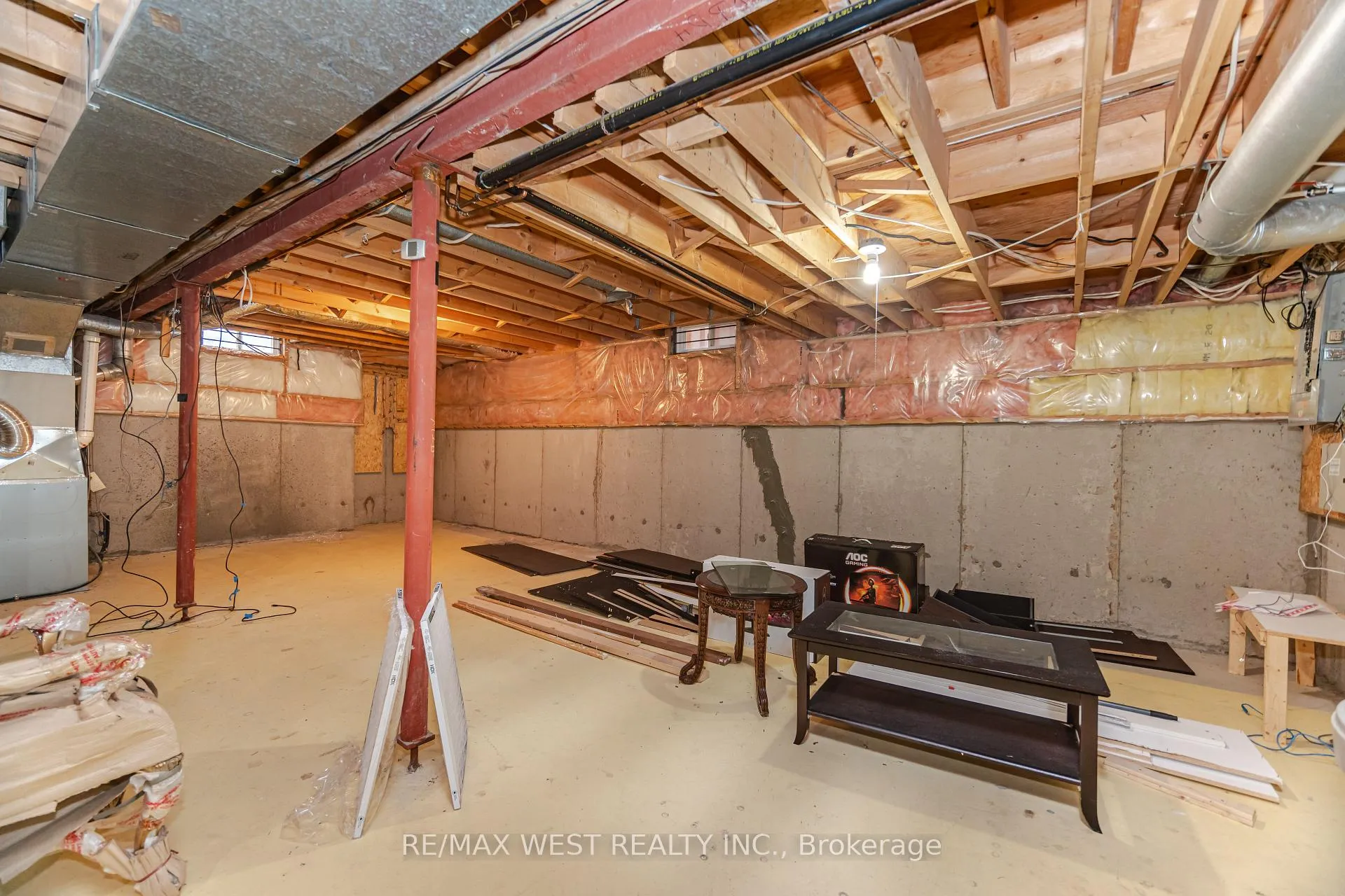 Photo 46 of 86 Dina Road, Vaughan, Maple — HOMEH