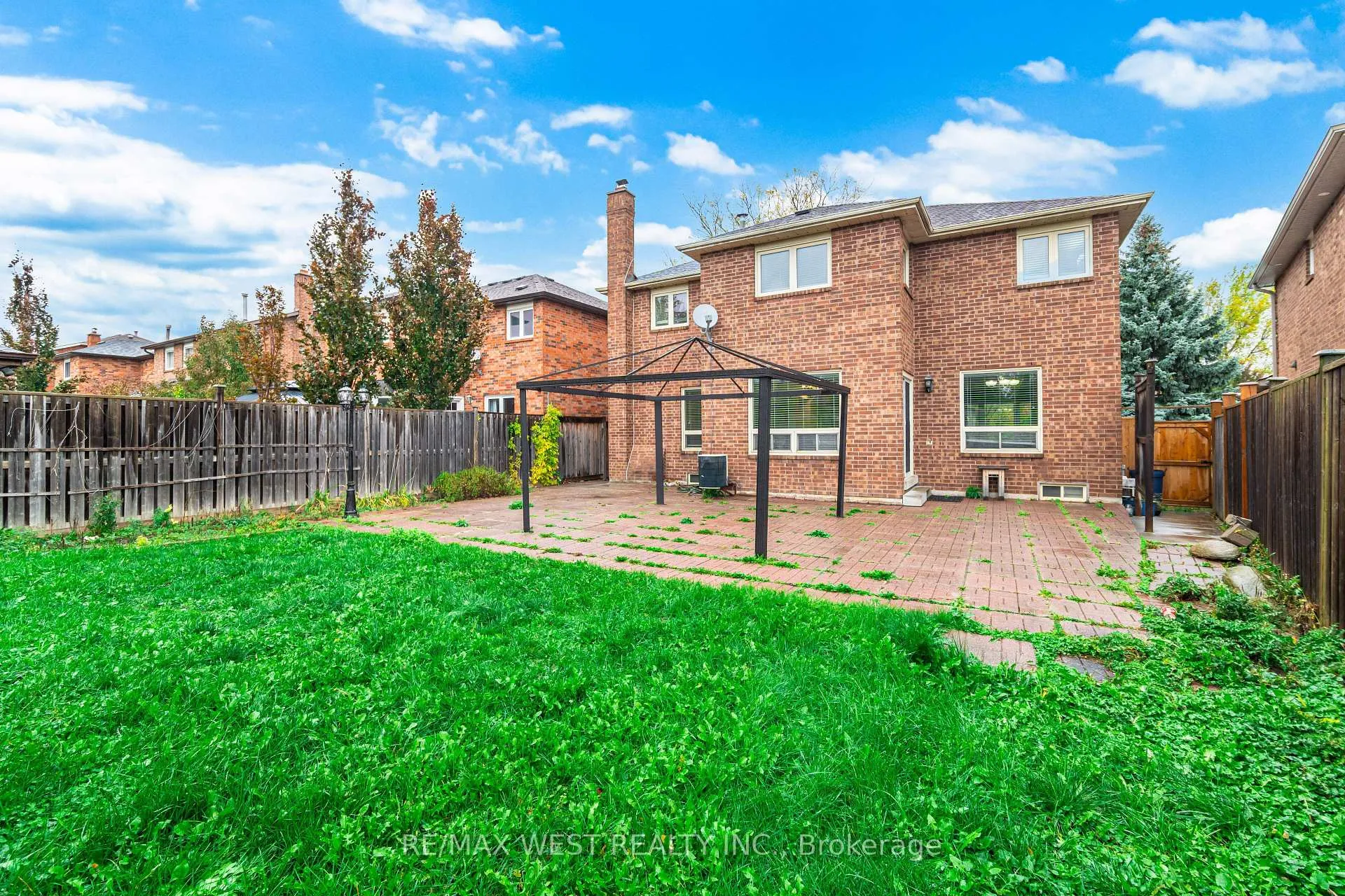 Photo 50 of 86 Dina Road, Vaughan, Maple — HOMEH