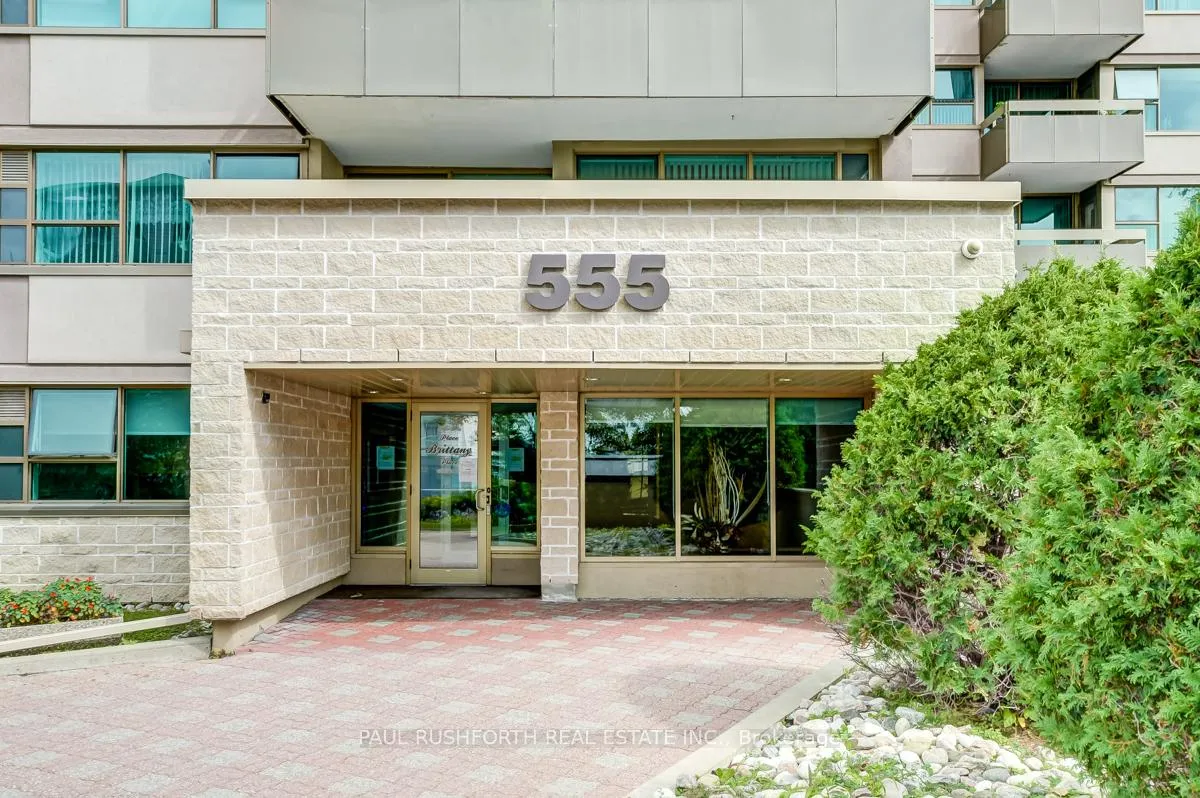 Photo 2 of Unit PH7, 555 Brittany Drive, Ottawa, Viscount Alexander Park — HOMEH