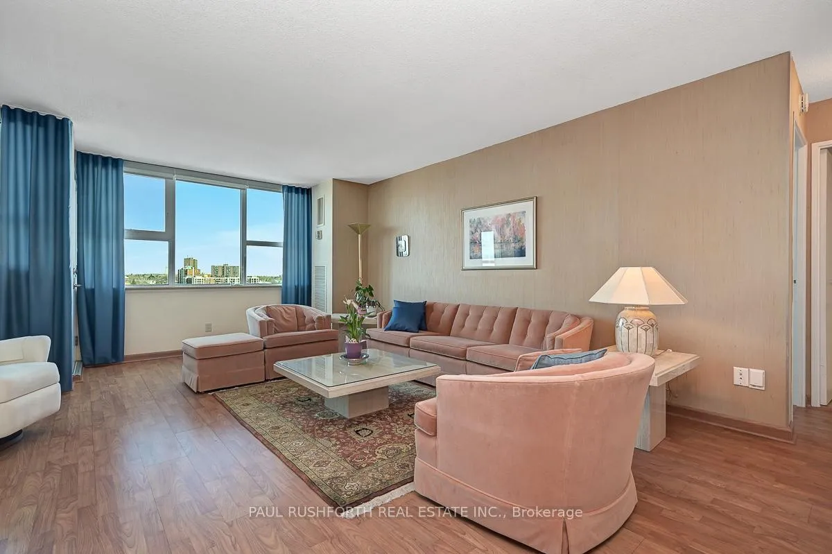 Photo 5 of Unit PH7, 555 Brittany Drive, Ottawa, Viscount Alexander Park — HOMEH