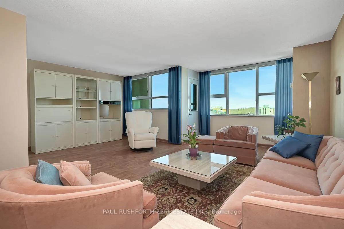Photo 7 of Unit PH7, 555 Brittany Drive, Ottawa, Viscount Alexander Park — HOMEH