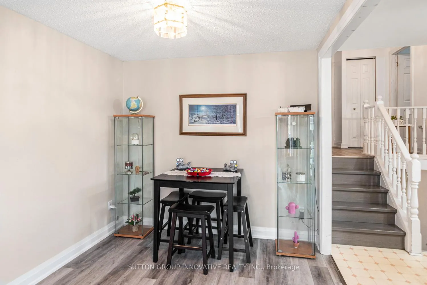 Photo 8 of 737 Upper Horning Road, Hamilton, Gurnett — HOMEH