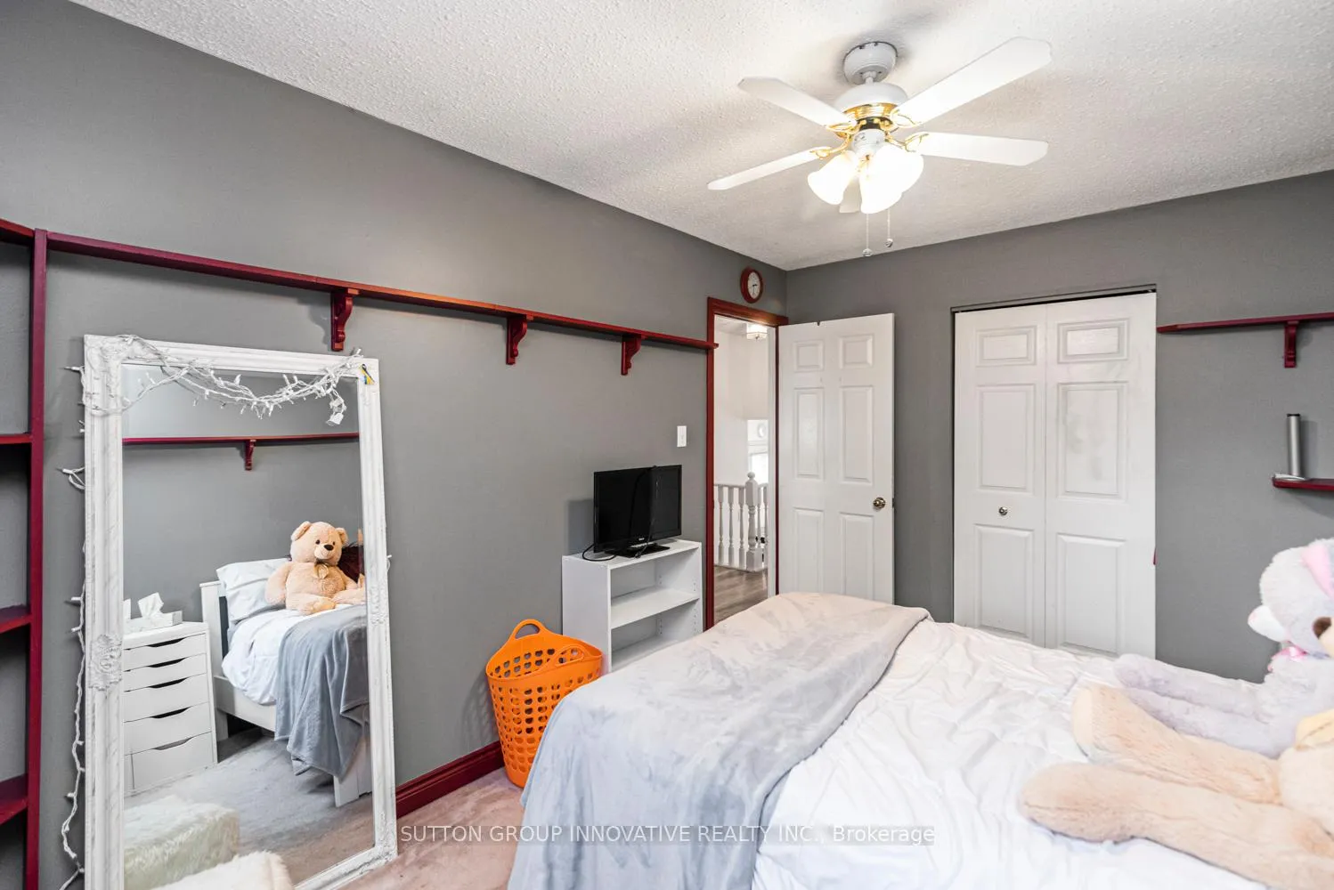 Photo 15 of 737 Upper Horning Road, Hamilton, Gurnett — HOMEH