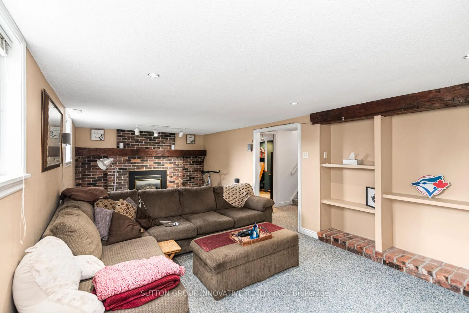 Photo 23 of 737 Upper Horning Road, Hamilton, Gurnett — HOMEH