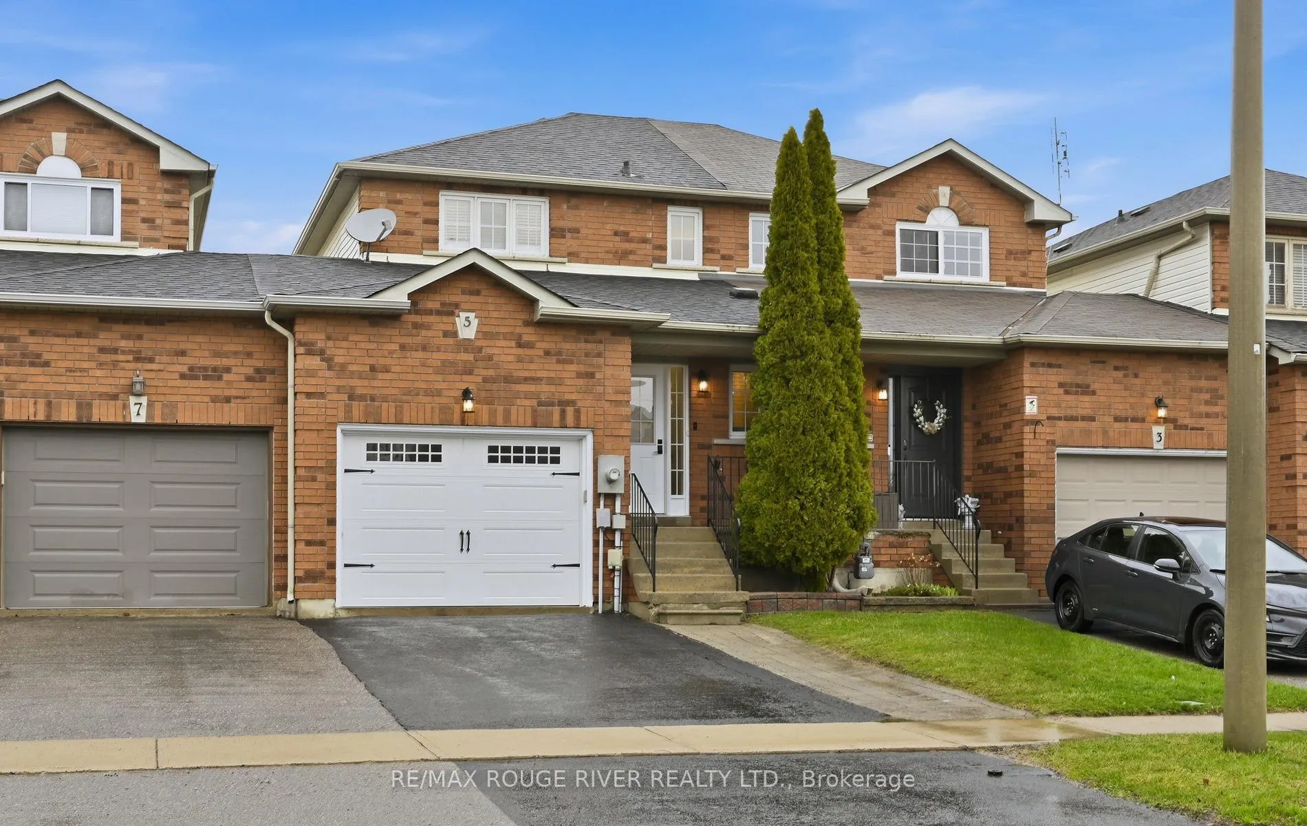 Front of 5 Somerscales Drive