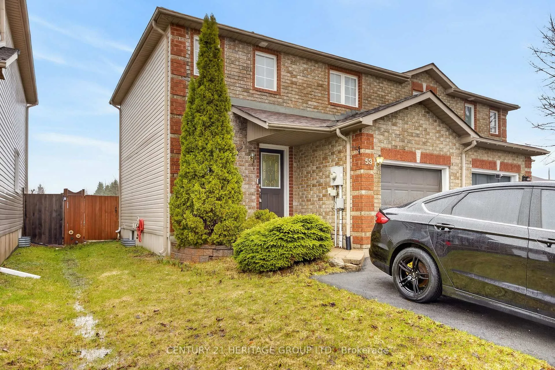 Photo 2 of 53 Dunsmore Lane, Barrie, Georgian Drive — HOMEH