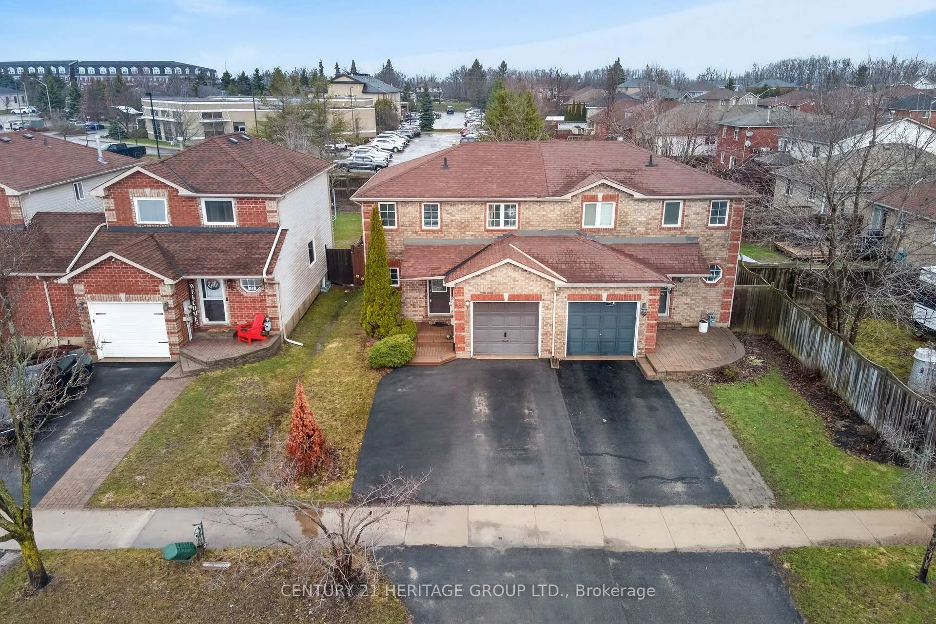 Photo 3 of 53 Dunsmore Lane, Barrie, Georgian Drive — HOMEH