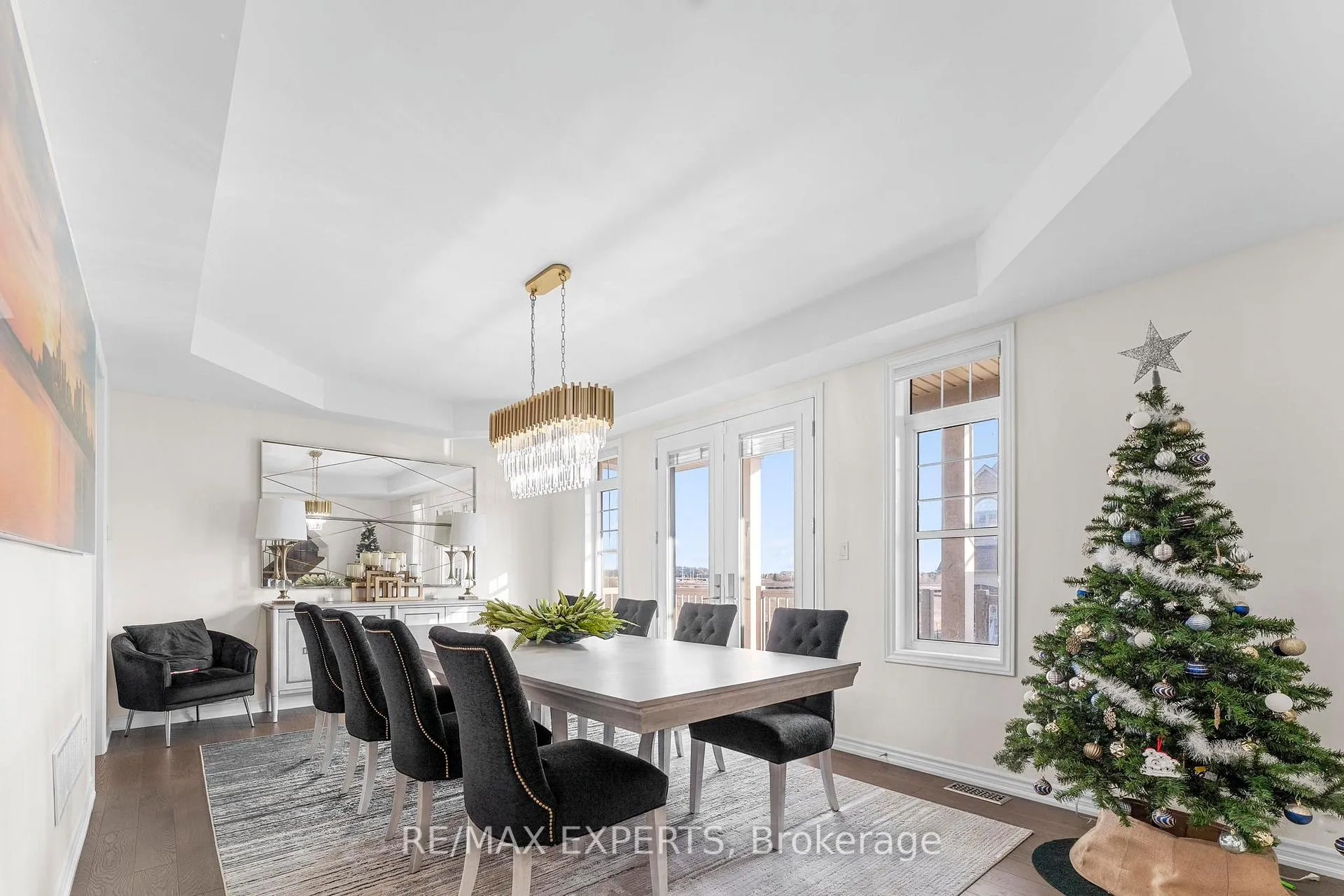 Photo 21 of 572 Queen Mary Drive, Brampton, Northwest Brampton — HOMEH
