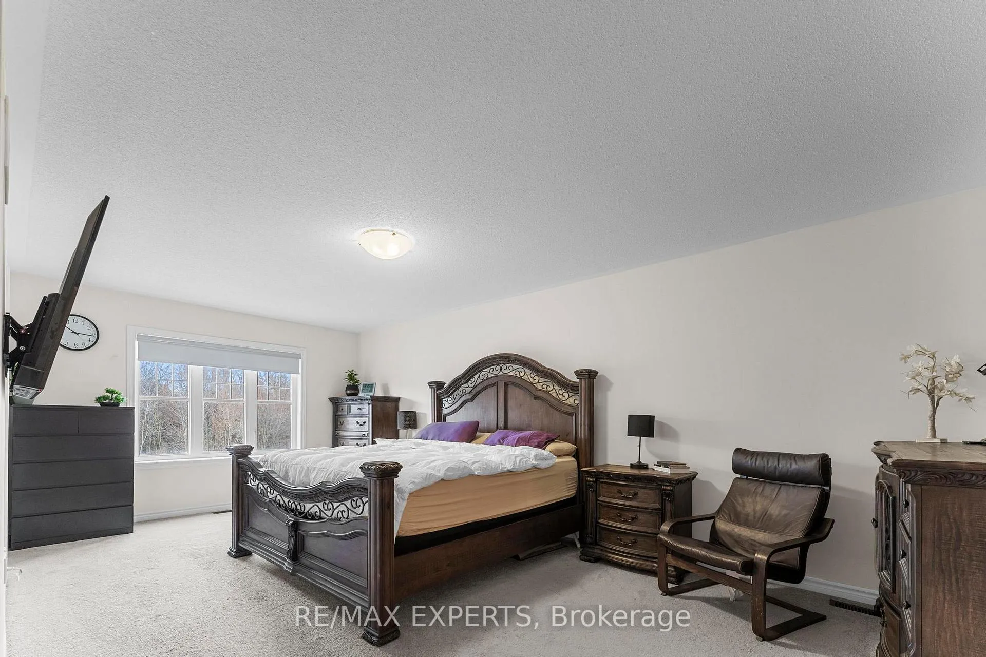 Photo 25 of 572 Queen Mary Drive, Brampton, Northwest Brampton — HOMEH