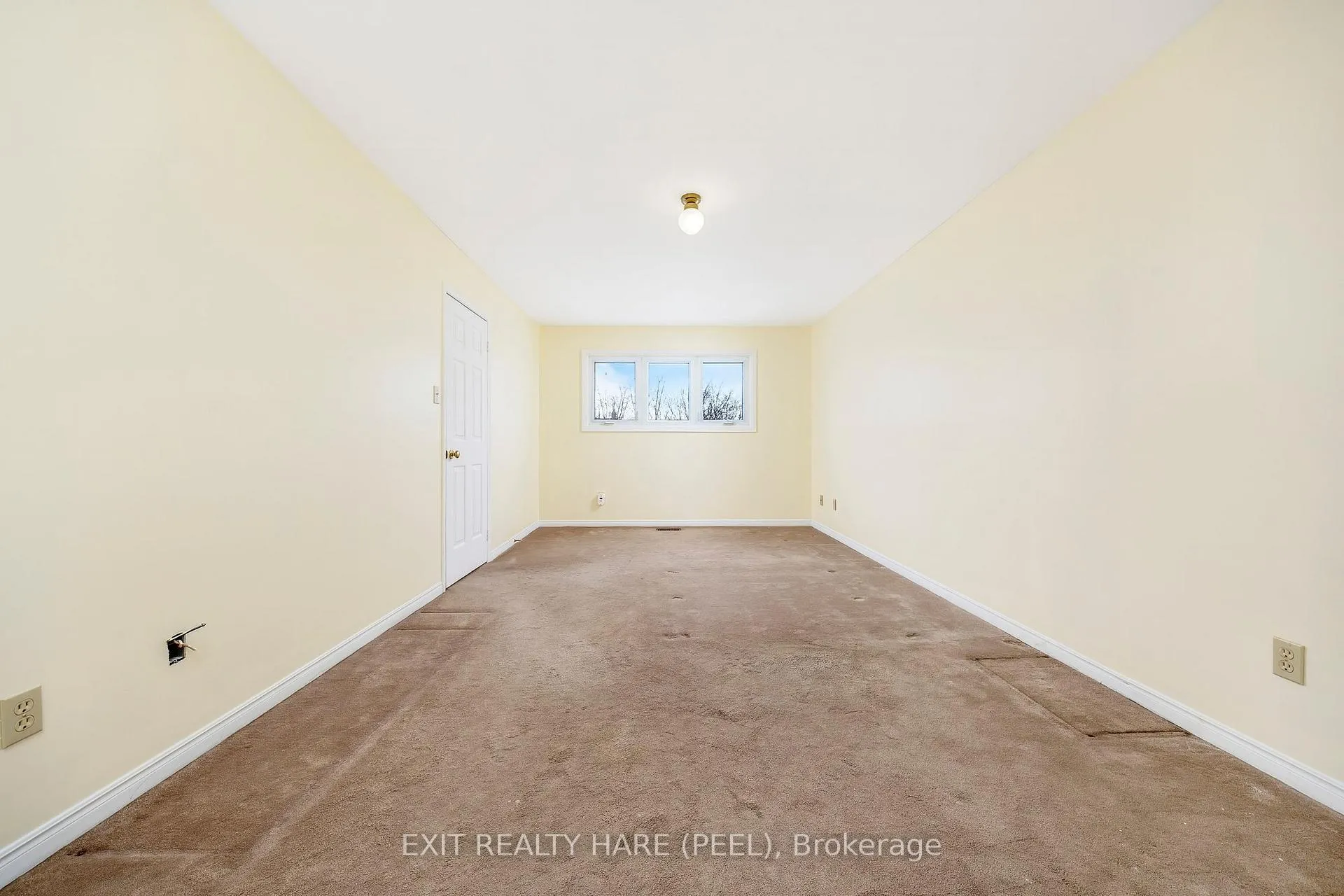 Photo 26 of 47 Stillwater Crescent, Brampton, Brampton West — HOMEH
