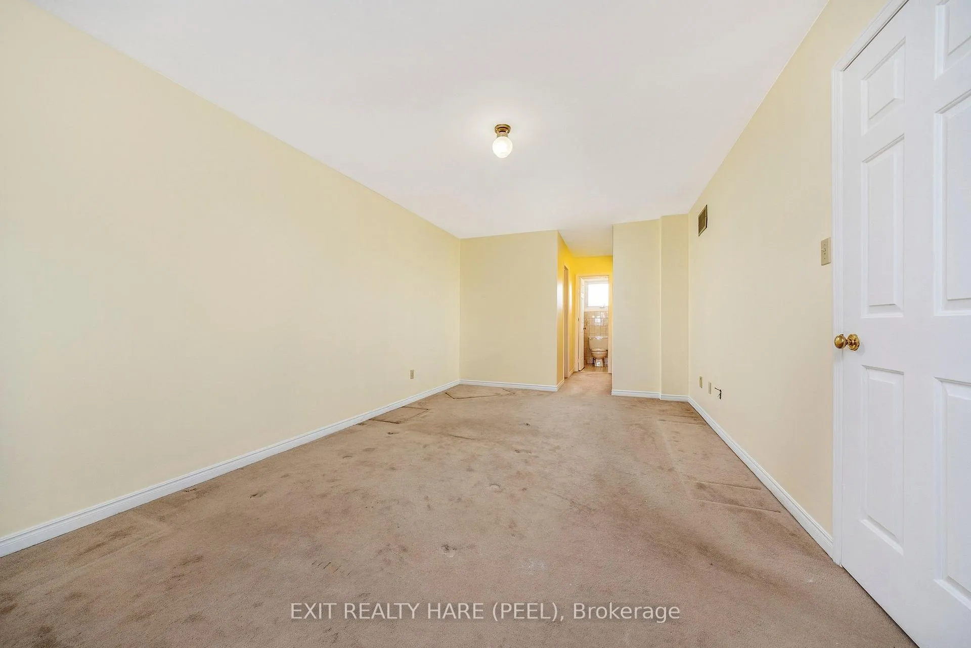 Photo 27 of 47 Stillwater Crescent, Brampton, Brampton West — HOMEH