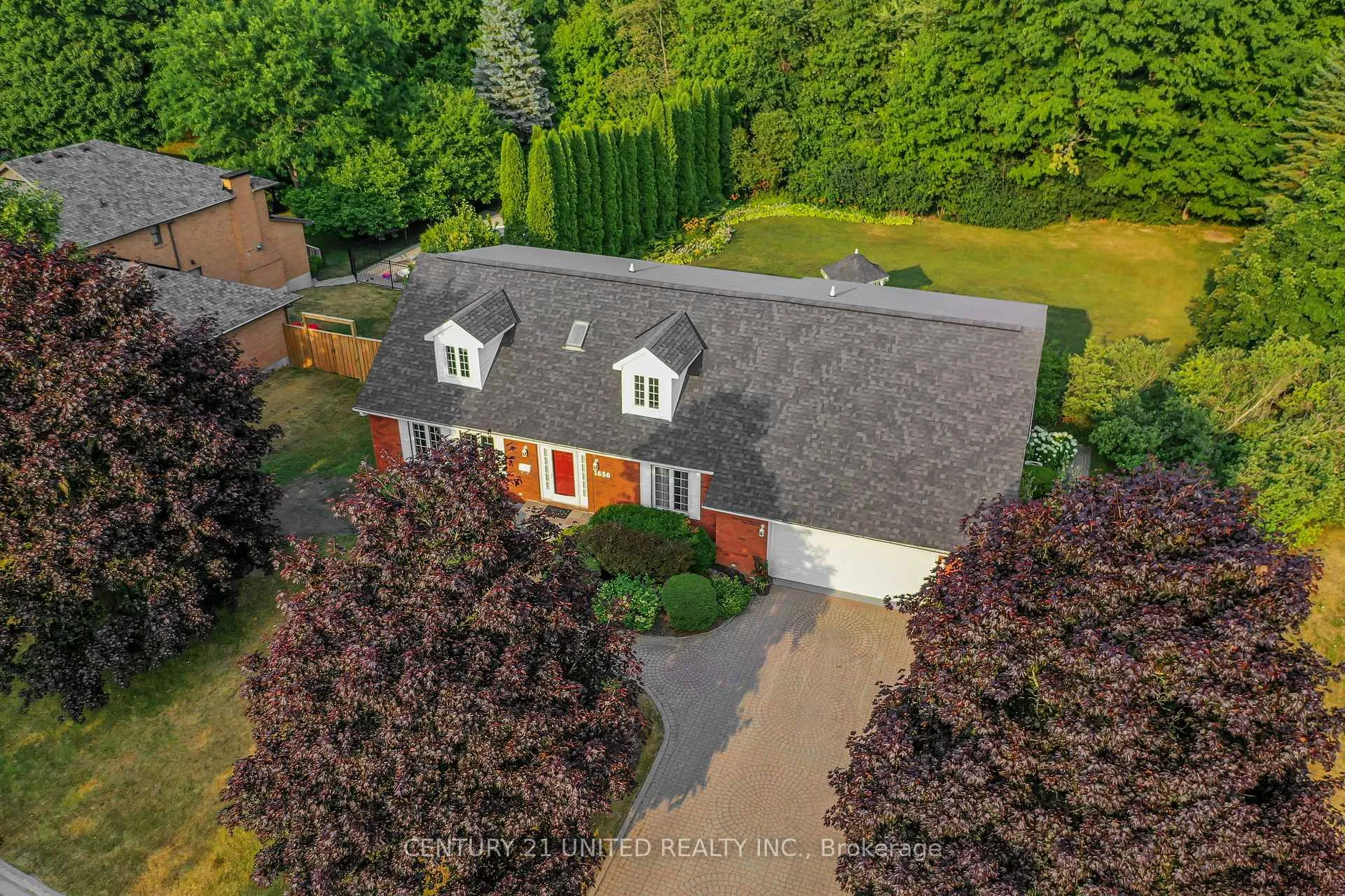 Photo 2 of 1656 Champlain Drive, Peterborough, Northcrest Ward 5 — HOMEH