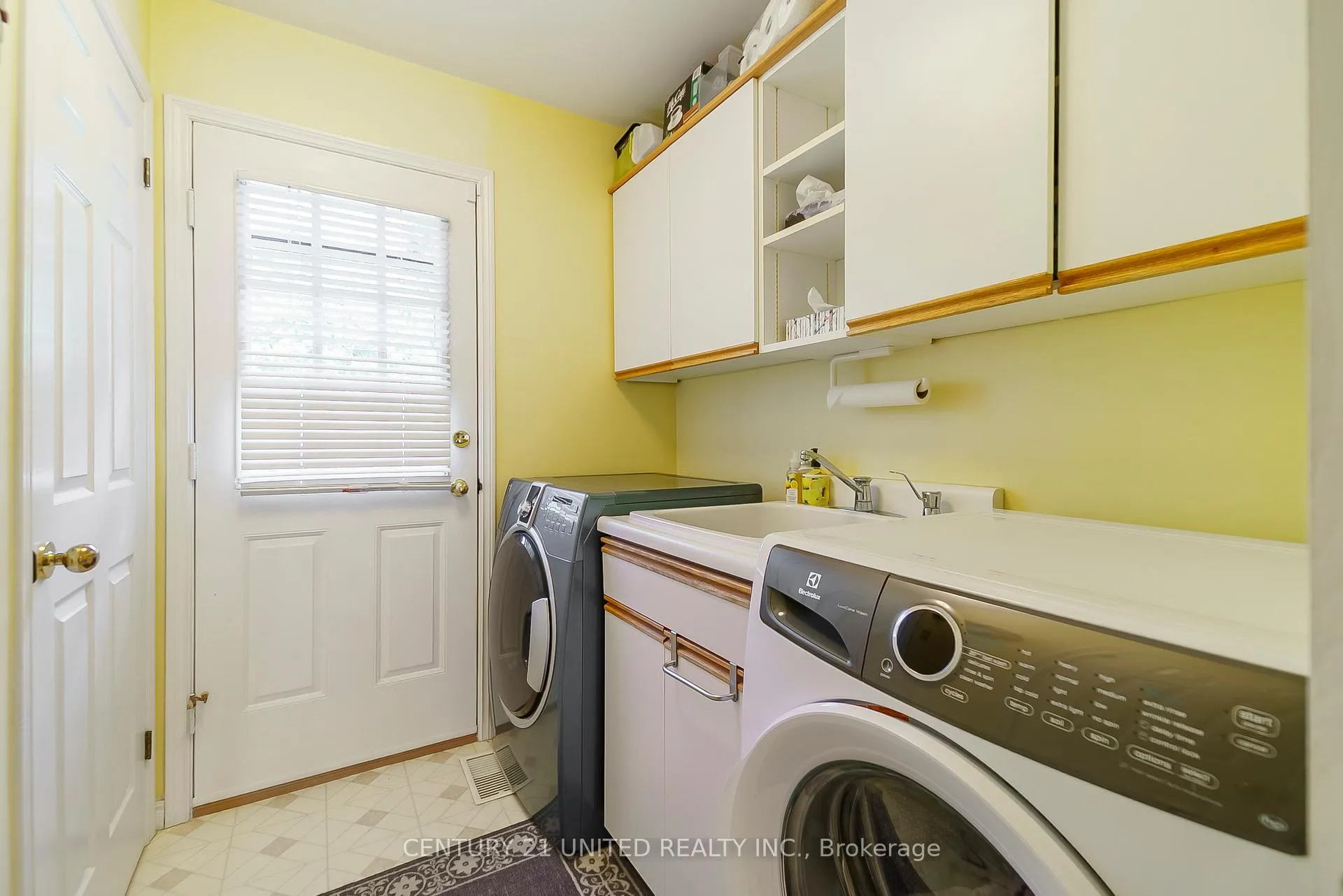 Photo 25 of 1656 Champlain Drive, Peterborough, Northcrest Ward 5 — HOMEH