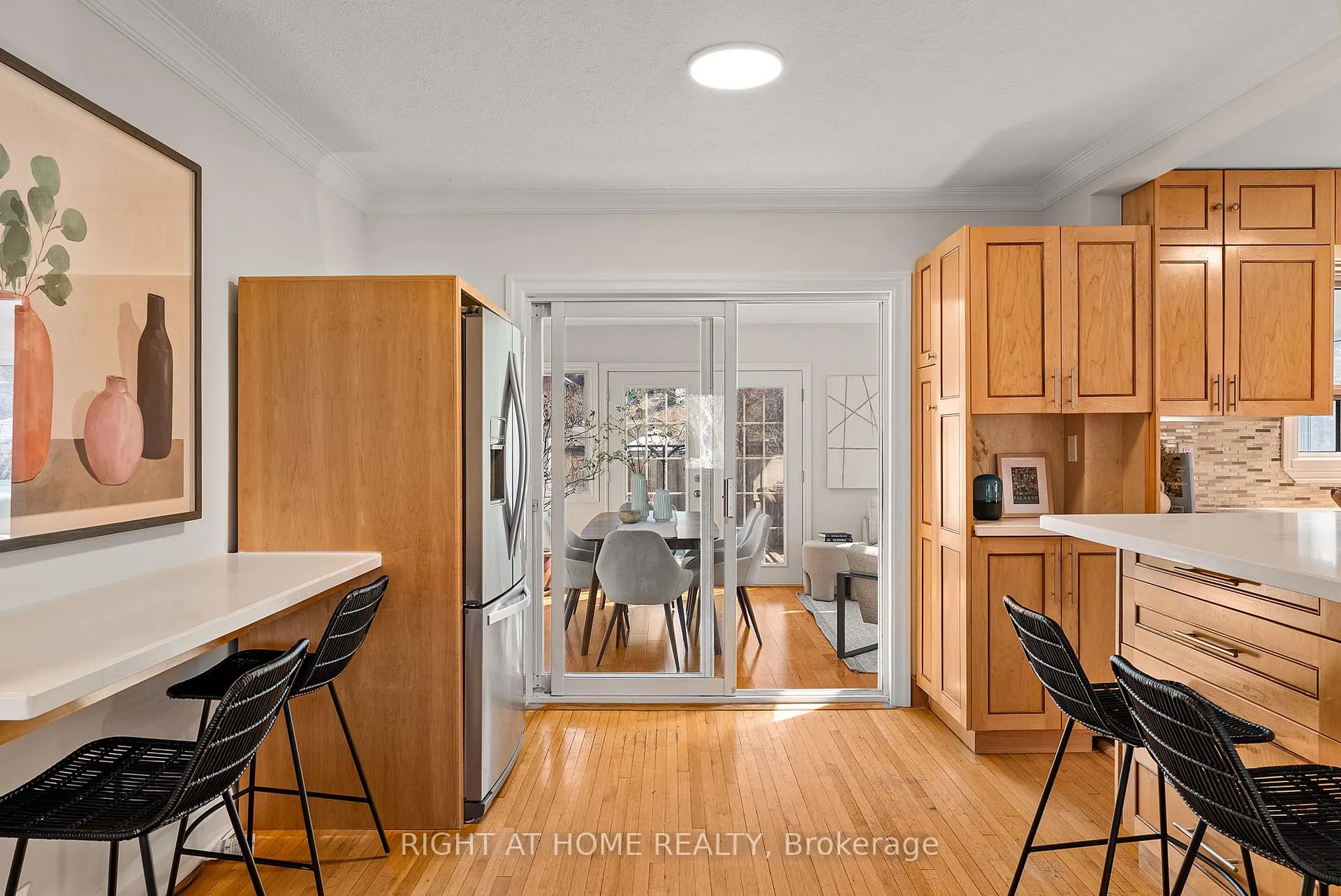 Photo 11 of 61 Central Street, Etobicoke, Mimico — HOMEH