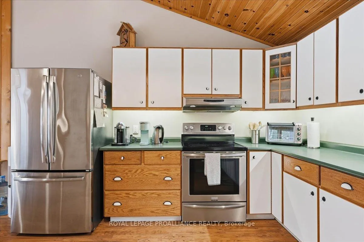 Photo 5 of 399 Oborne Point Road, Addington Highlands — HOMEH