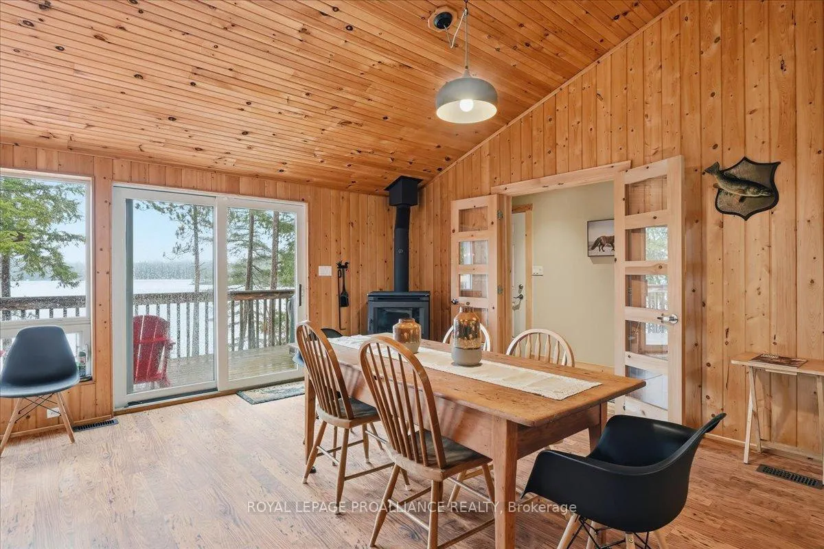 Photo 8 of 399 Oborne Point Road, Addington Highlands — HOMEH