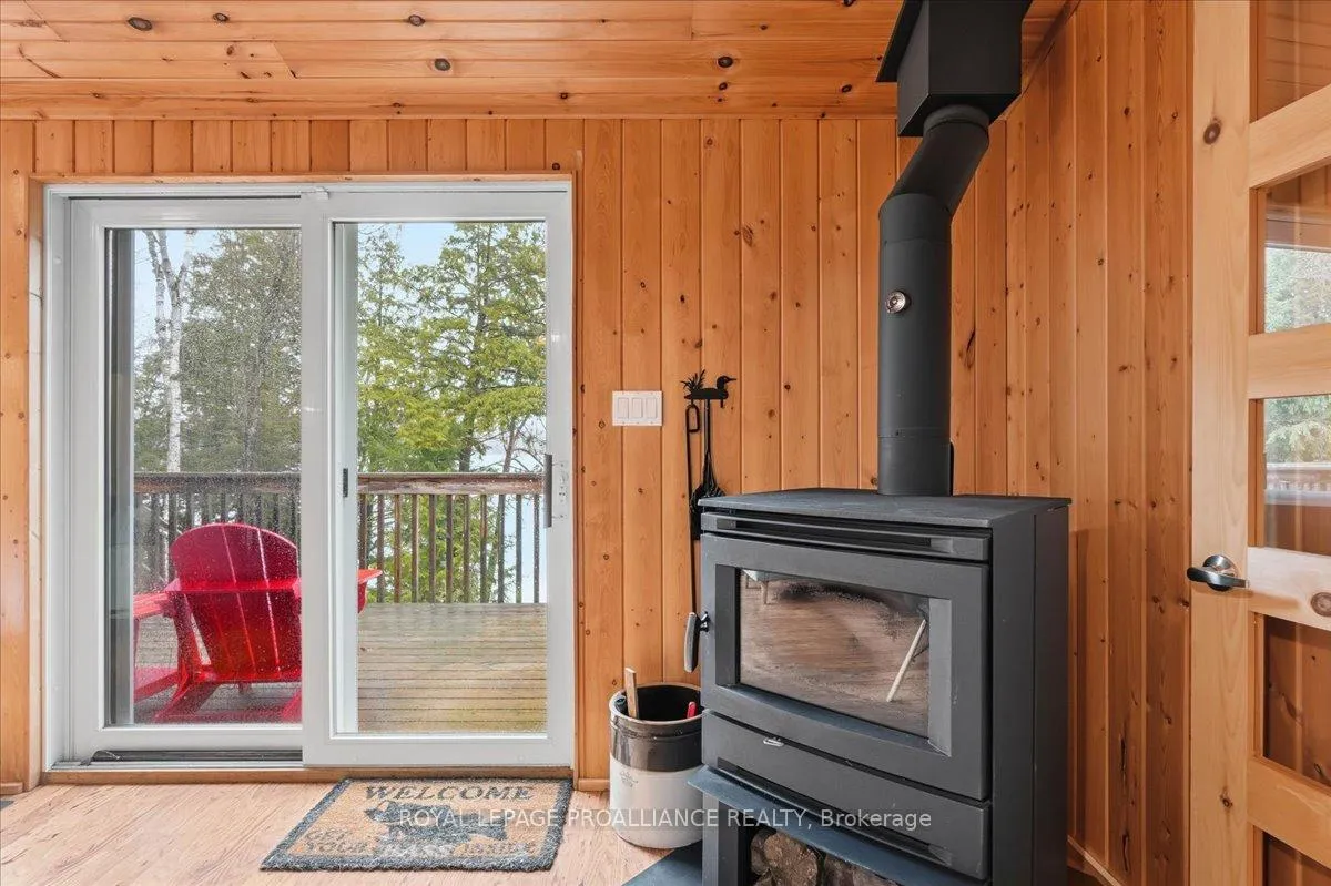 Photo 4 of 399 Oborne Point Road, Addington Highlands — HOMEH
