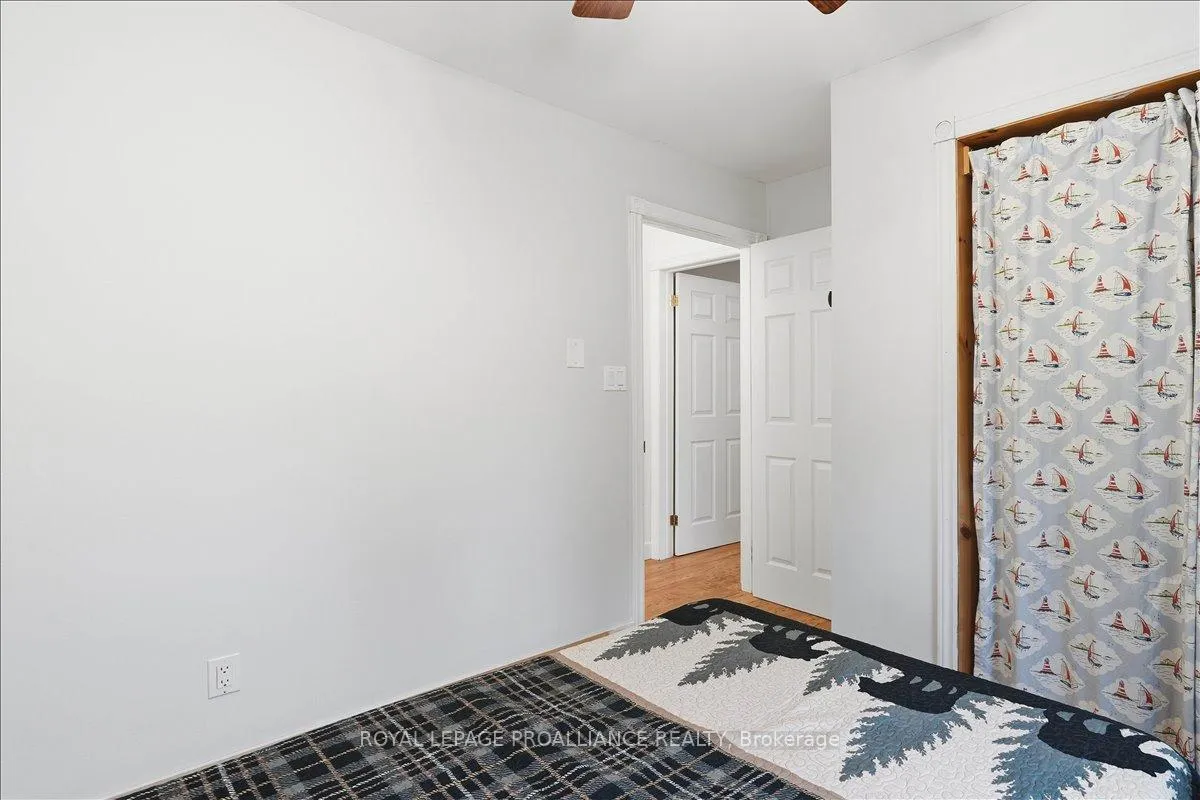 Photo 23 of 399 Oborne Point Road, Addington Highlands — HOMEH