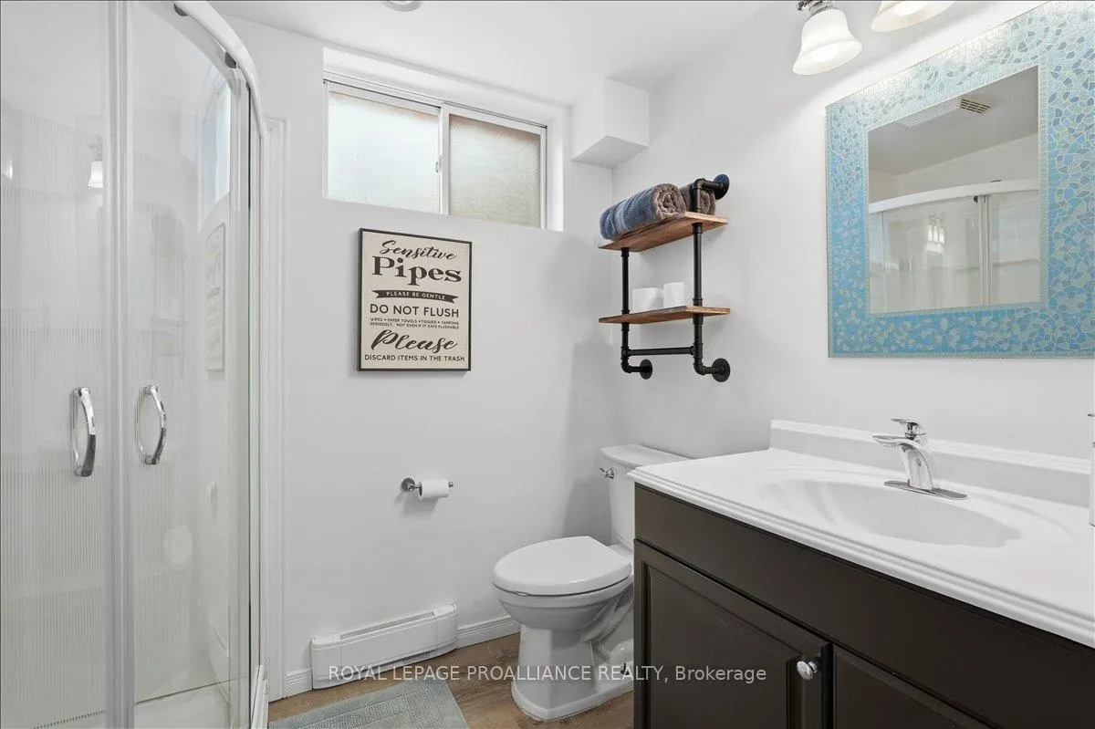 Photo 19 of 399 Oborne Point Road, Addington Highlands — HOMEH