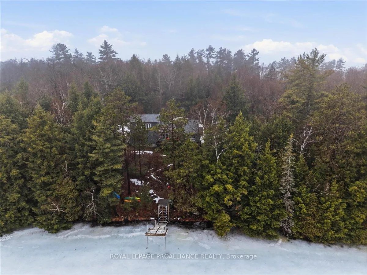 Photo 40 of 399 Oborne Point Road, Addington Highlands — HOMEH