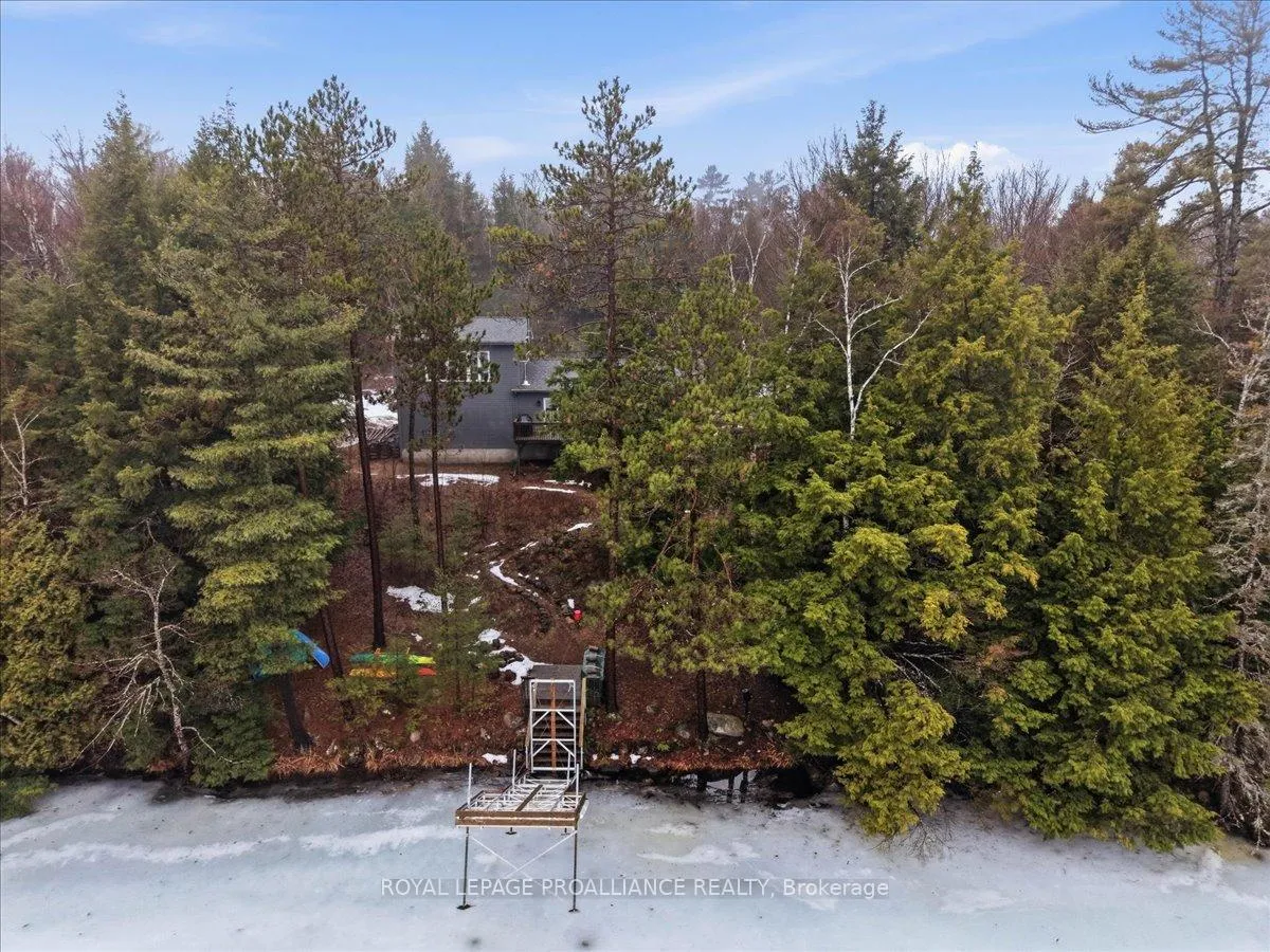 Photo 41 of 399 Oborne Point Road, Addington Highlands — HOMEH
