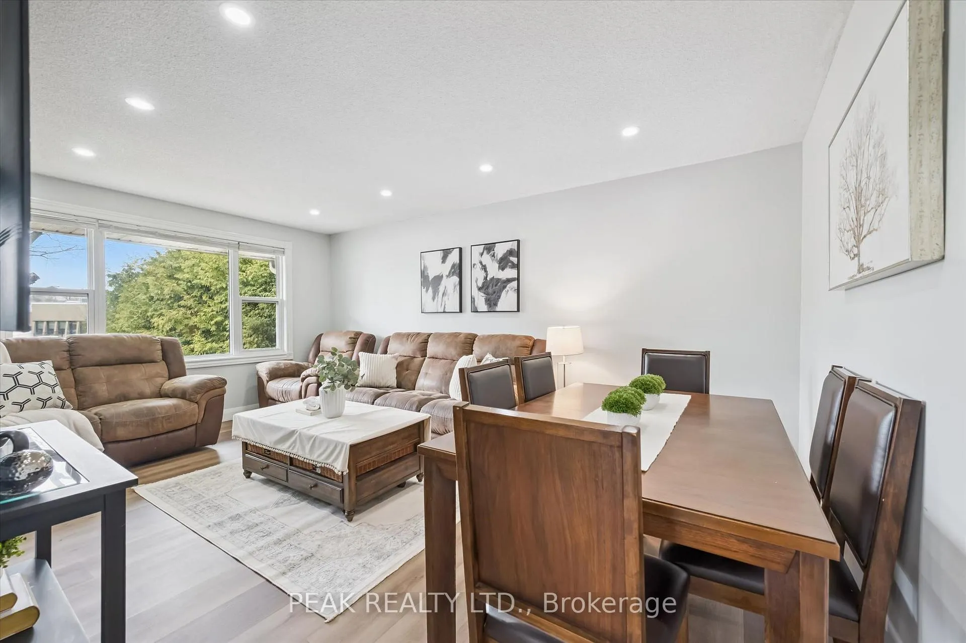 Photo 13 of Unit B, 235 Cedarbrae Avenue, Waterloo — HOMEH