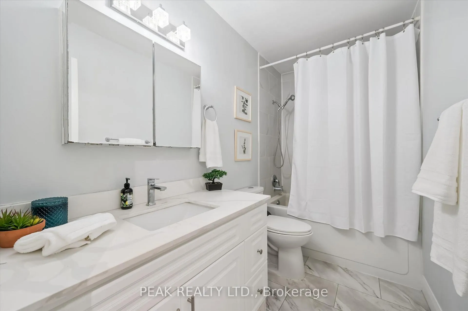 Photo 26 of Unit B, 235 Cedarbrae Avenue, Waterloo — HOMEH