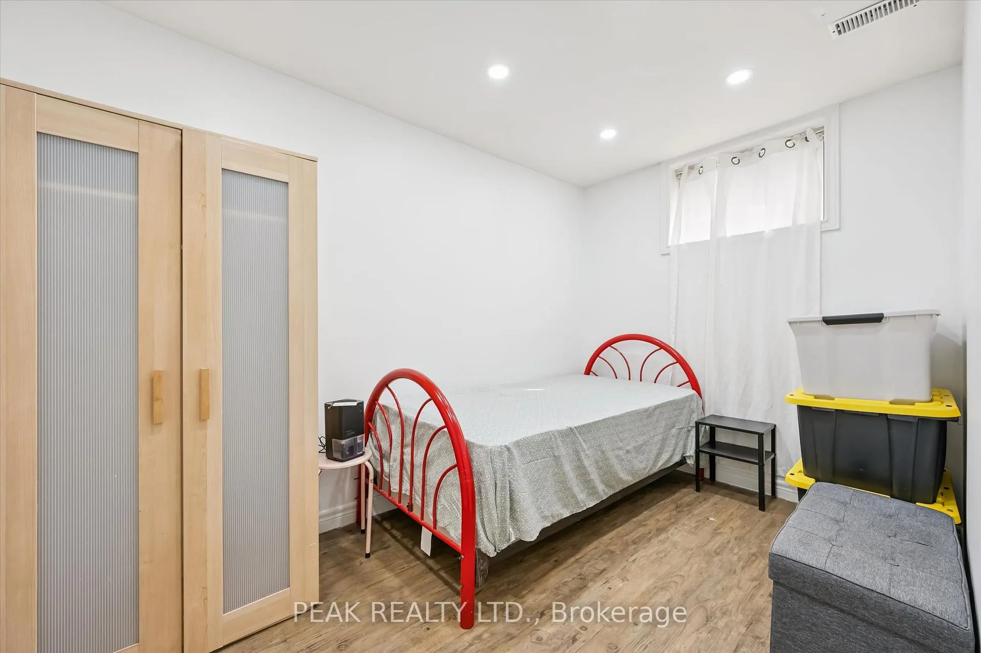 Photo 32 of Unit B, 235 Cedarbrae Avenue, Waterloo — HOMEH