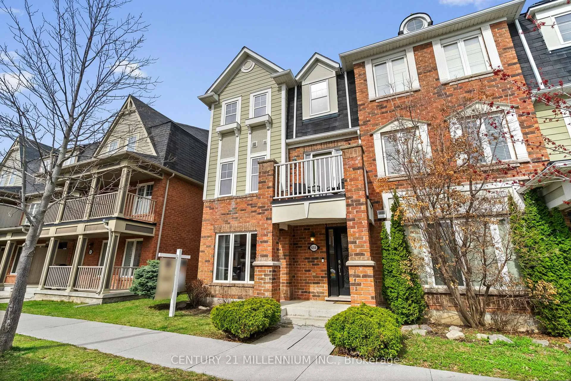 Photo 2 of 655 Cargill Path, Milton, Coates — HOMEH