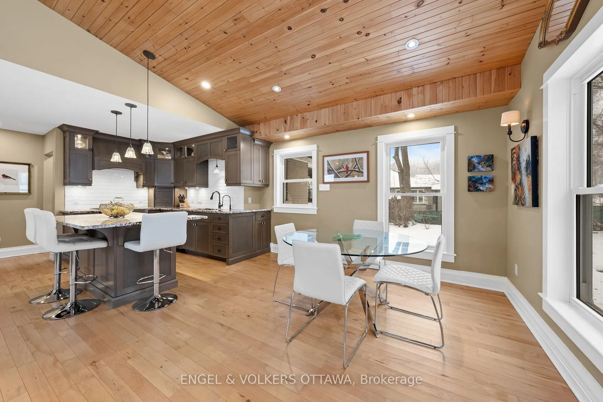 Photo 13 of 1105 Edward Street, Ottawa, Manotick Long Island & Nicholls Island — HOMEH