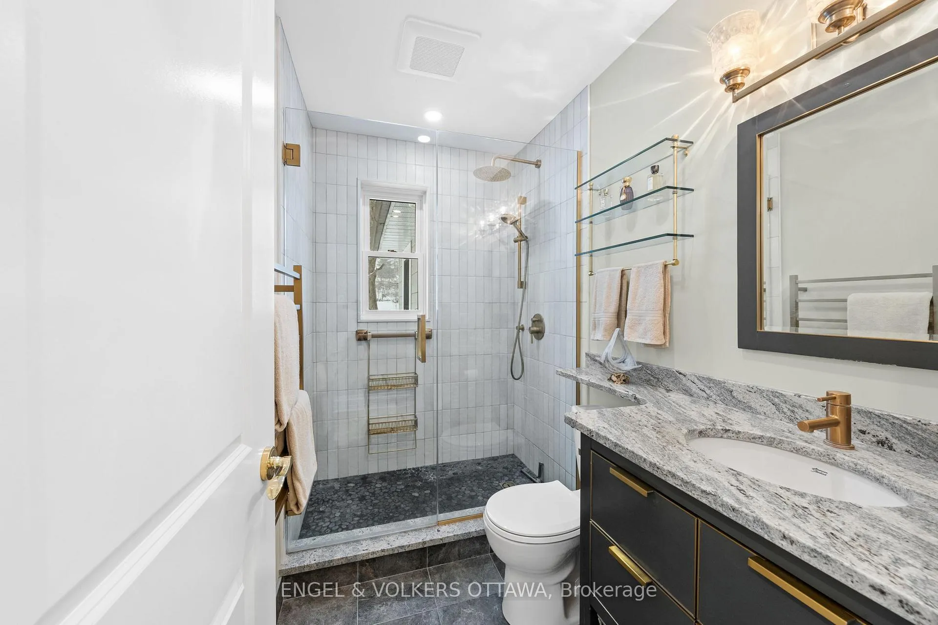 Photo 22 of 1105 Edward Street, Ottawa, Manotick Long Island & Nicholls Island — HOMEH