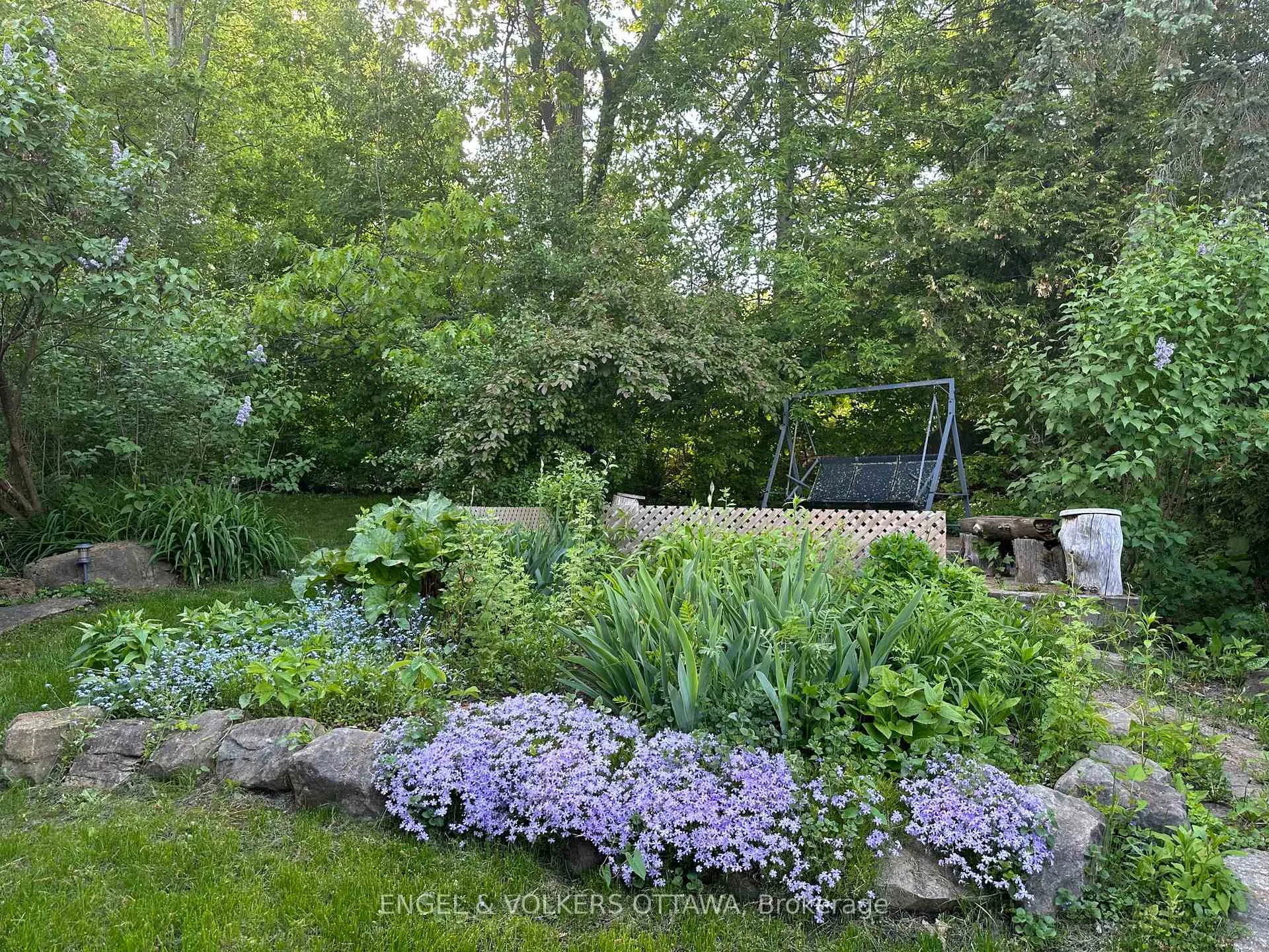 Photo 37 of 1105 Edward Street, Ottawa, Manotick Long Island & Nicholls Island — HOMEH