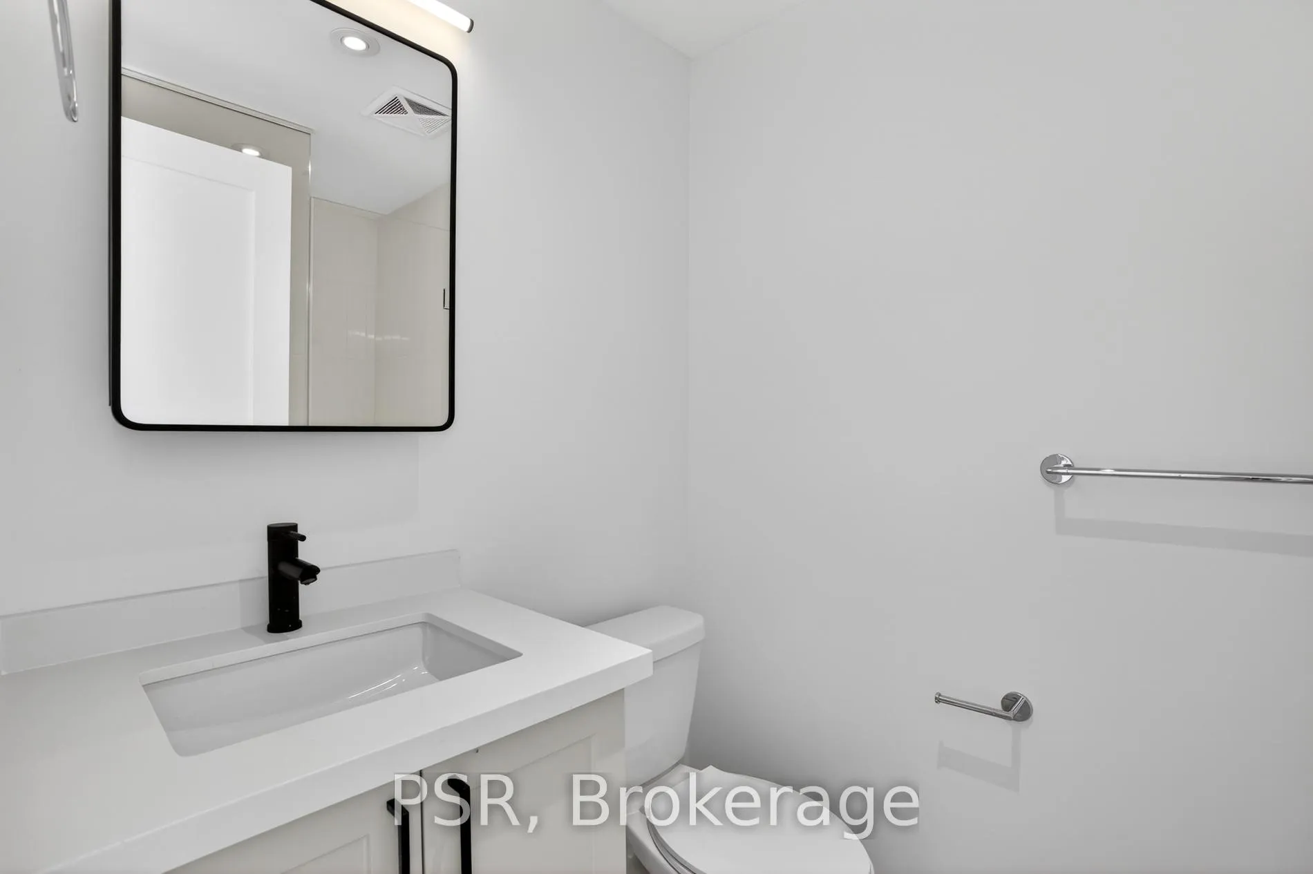 Photo 16 of Unit B, 218 Aileen Avenue, Toronto, Keelesdale-Eglinton West — HOMEH