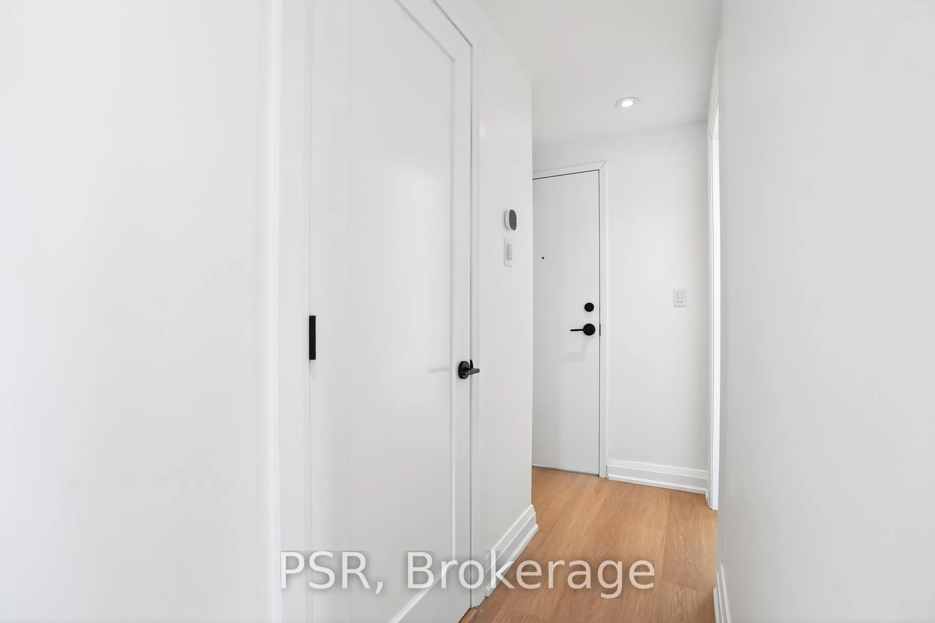 Photo 28 of Unit B, 218 Aileen Avenue, Toronto, Keelesdale-Eglinton West — HOMEH