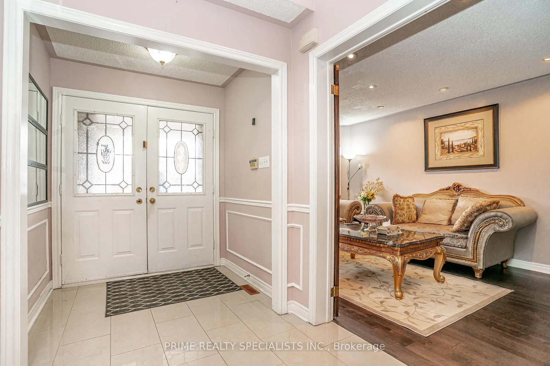 Photo 6 of 52 Deerglen Drive, Brampton, Sandringham-Wellington — HOMEH
