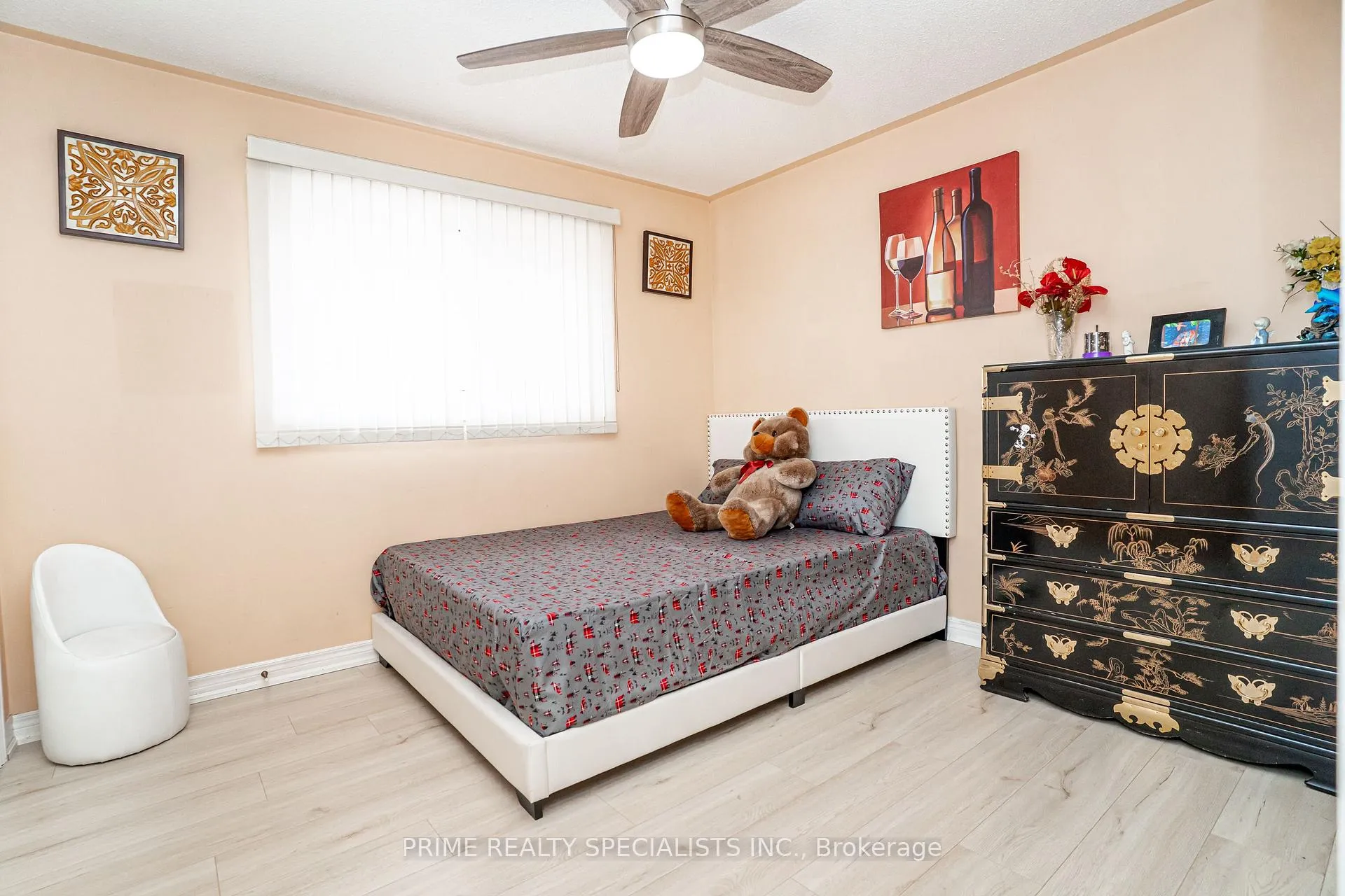 Photo 31 of 52 Deerglen Drive, Brampton, Sandringham-Wellington — HOMEH