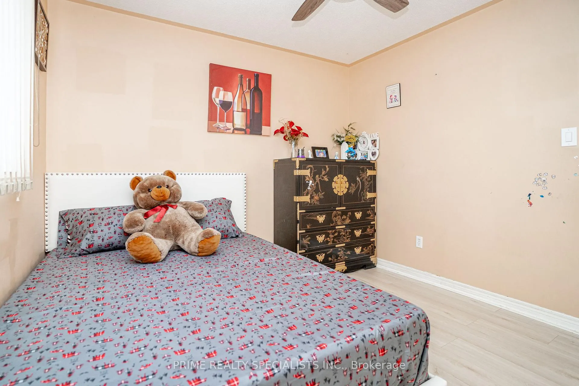 Photo 32 of 52 Deerglen Drive, Brampton, Sandringham-Wellington — HOMEH